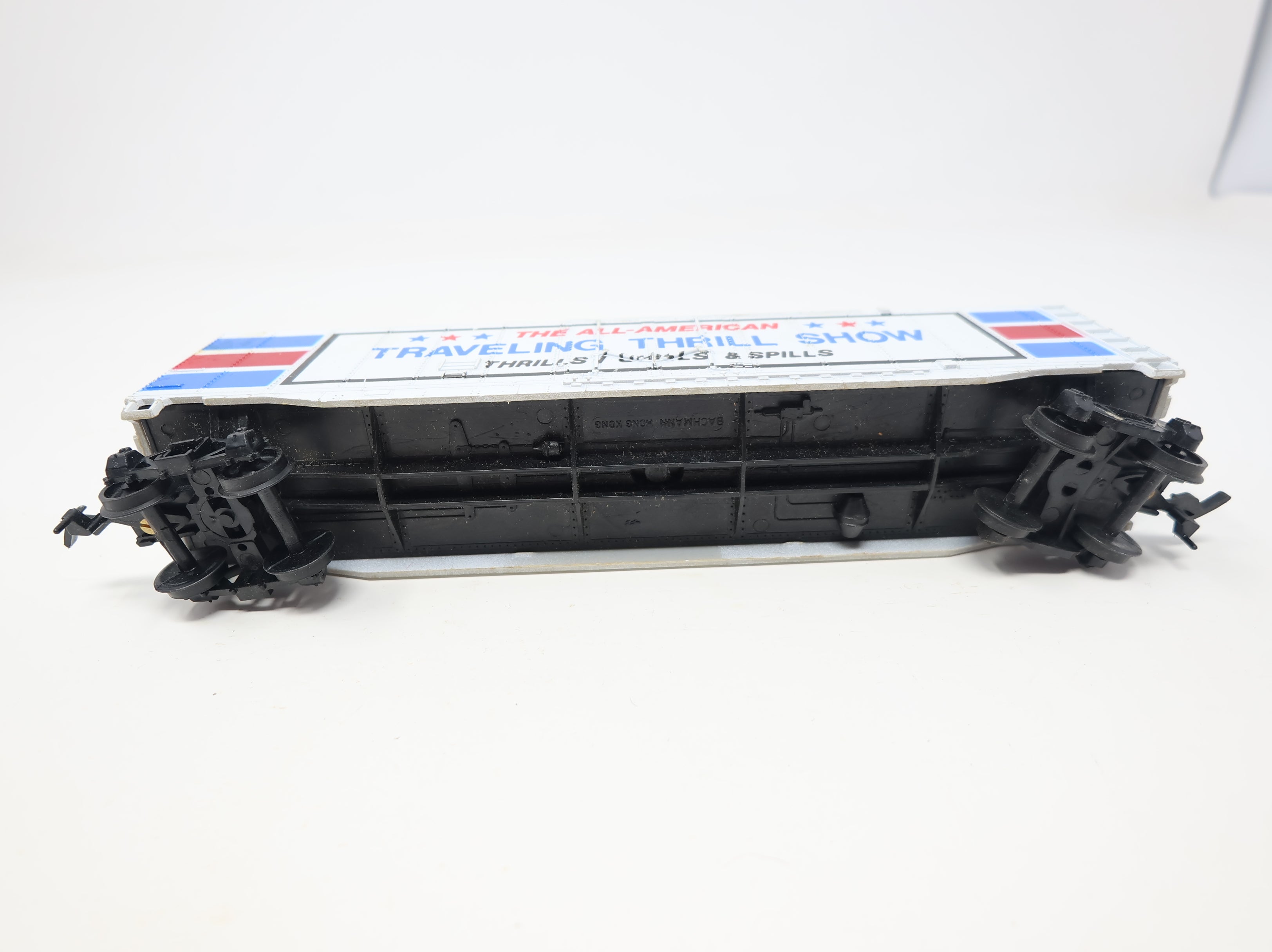 USED Bachmann HO Scale 50' Steel Circus Box Car