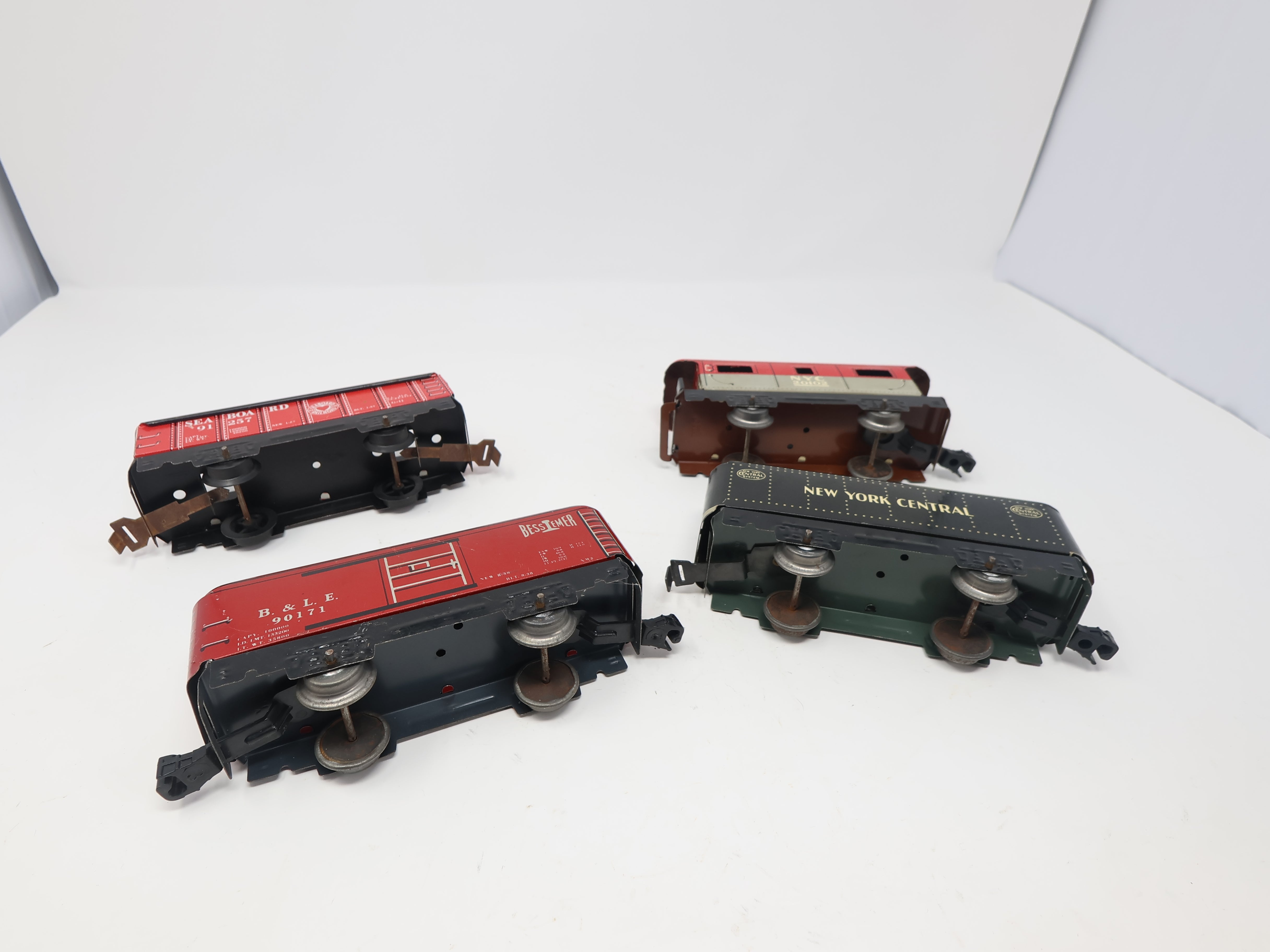 USED MARX O, Lot of 4 Tin Freight Cars