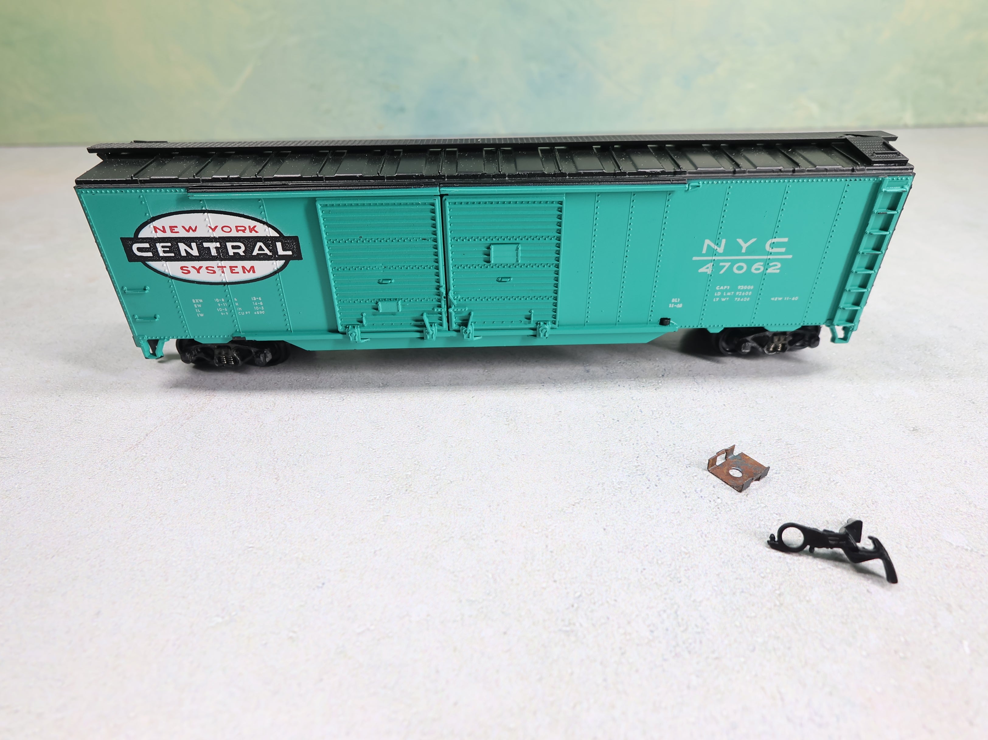 USED Athearn HO Scale 50' Auto Box Car New York Central NYC #47062