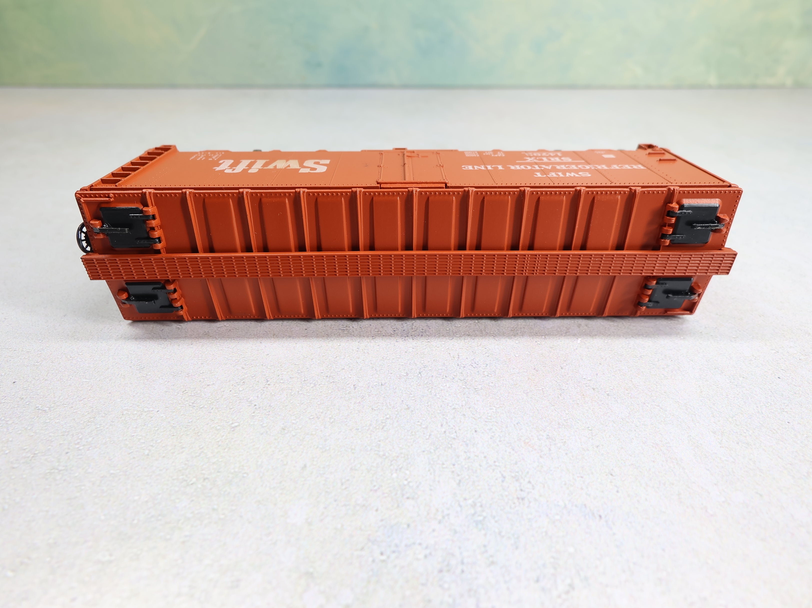 USED Athearn HO Scale 40' Reefer Box Car Swift Refrigerator Line SRLX #14793