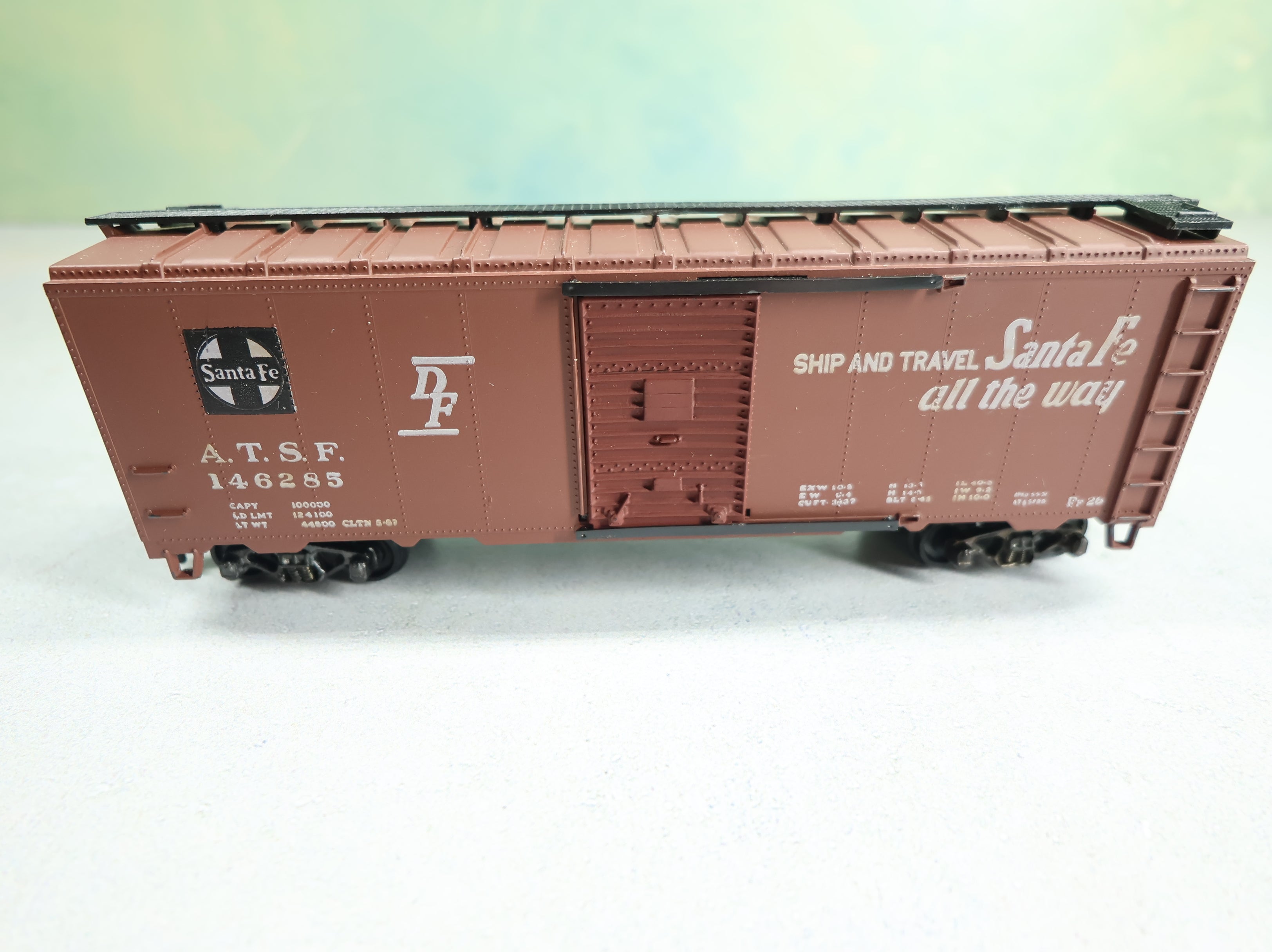 USED Athearn HO Scale 40' Steel Box Car Santa Fe ATSF #146285