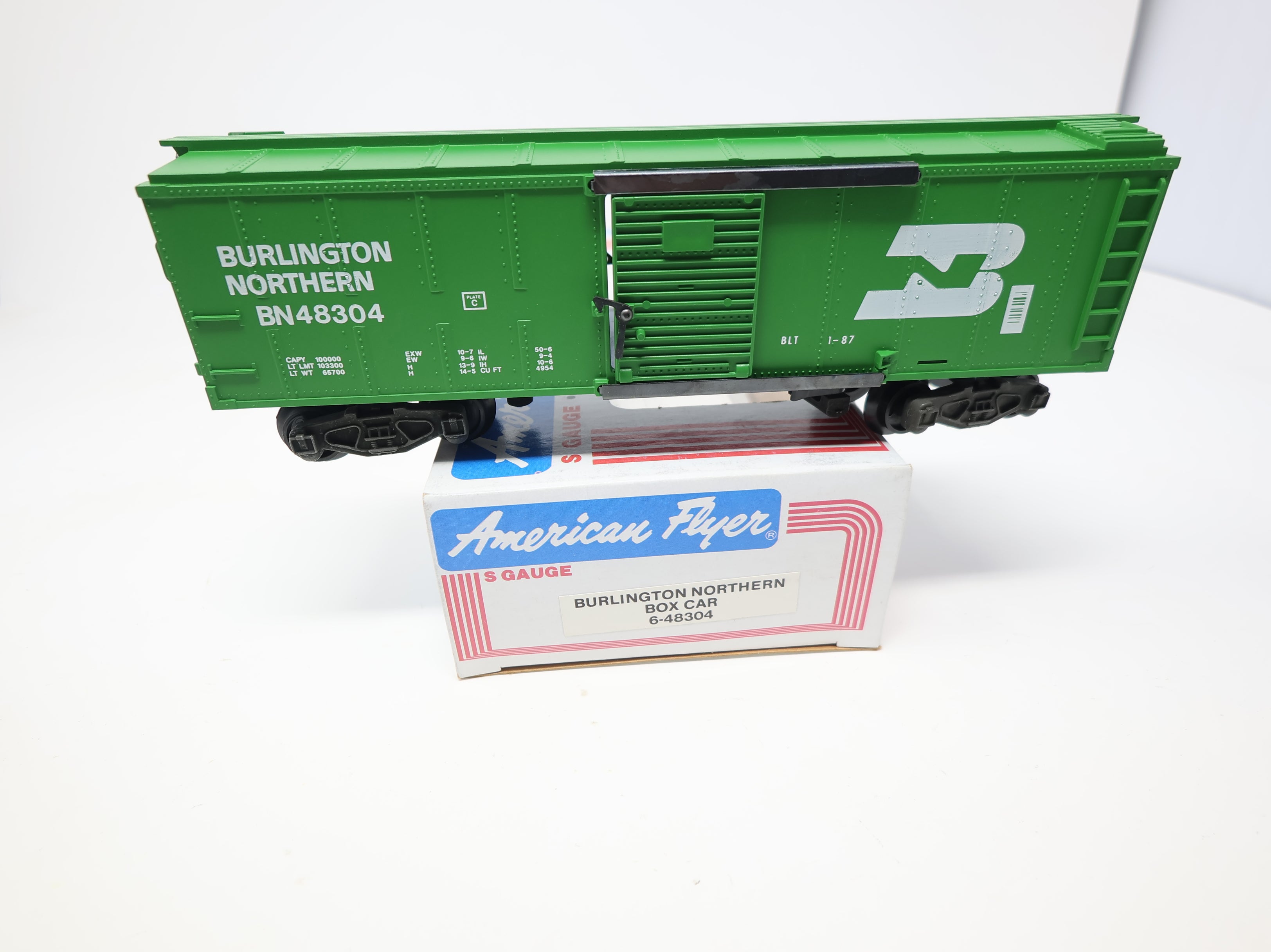 USED American Flyer 6-48304 S Scale Box Car Burlington Northern BN #48304