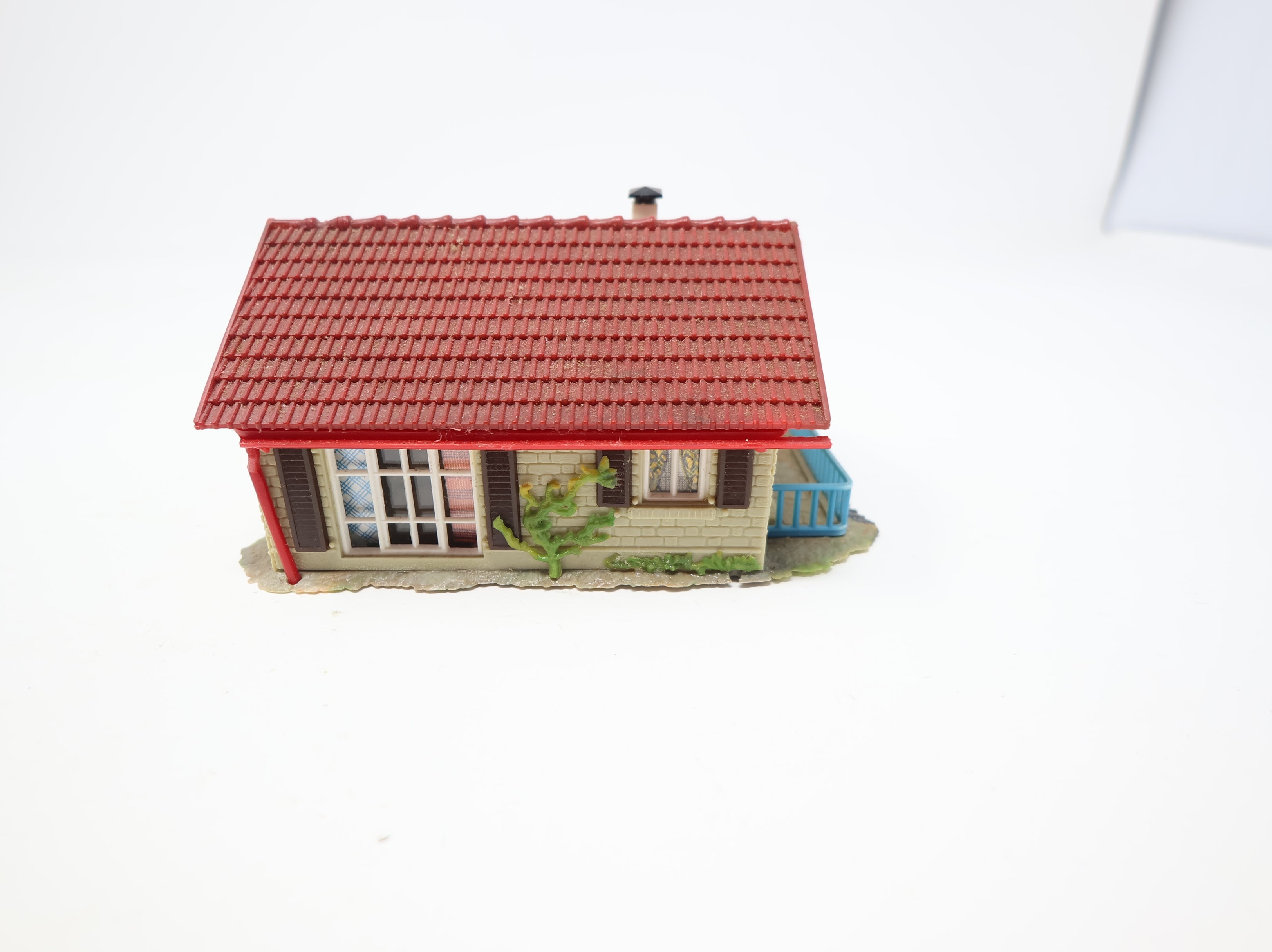 USED Faller HO Scale Small German Home