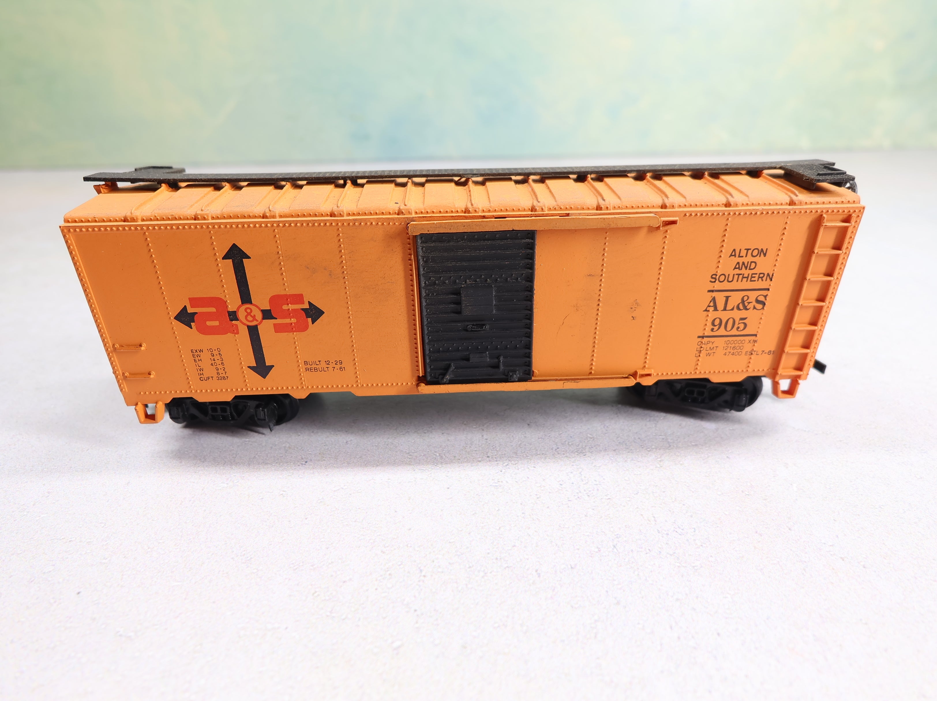 USED AHM HO Scale 40' Steel Box Car Alton and Southern AL&S #905