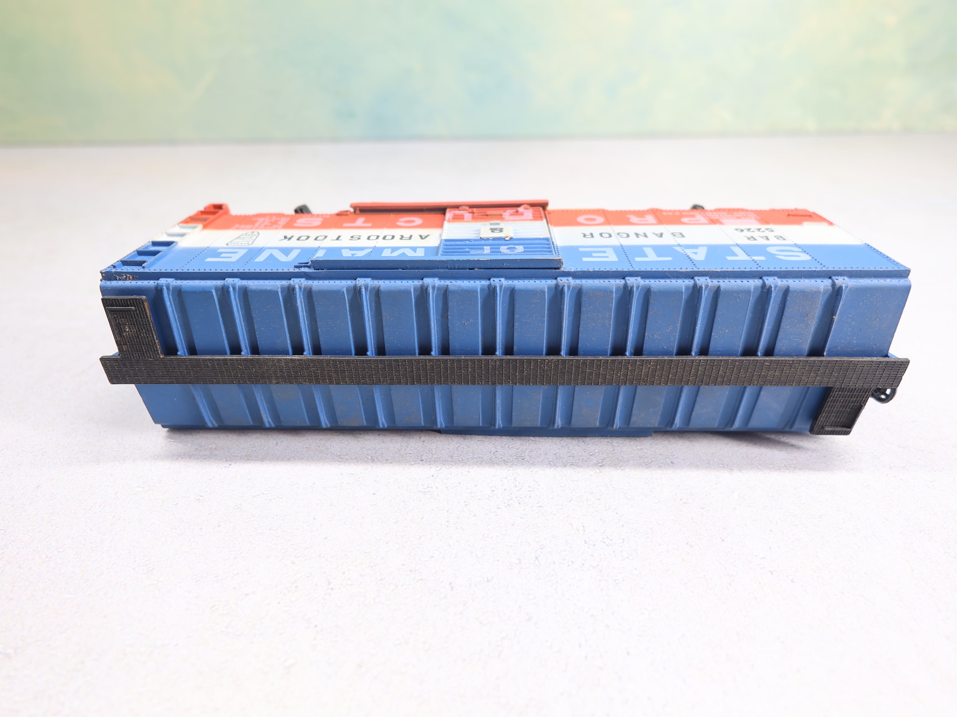 USED AHM HO Scale 40' Steel Box Car Bangor and Aroostook BAR #5226