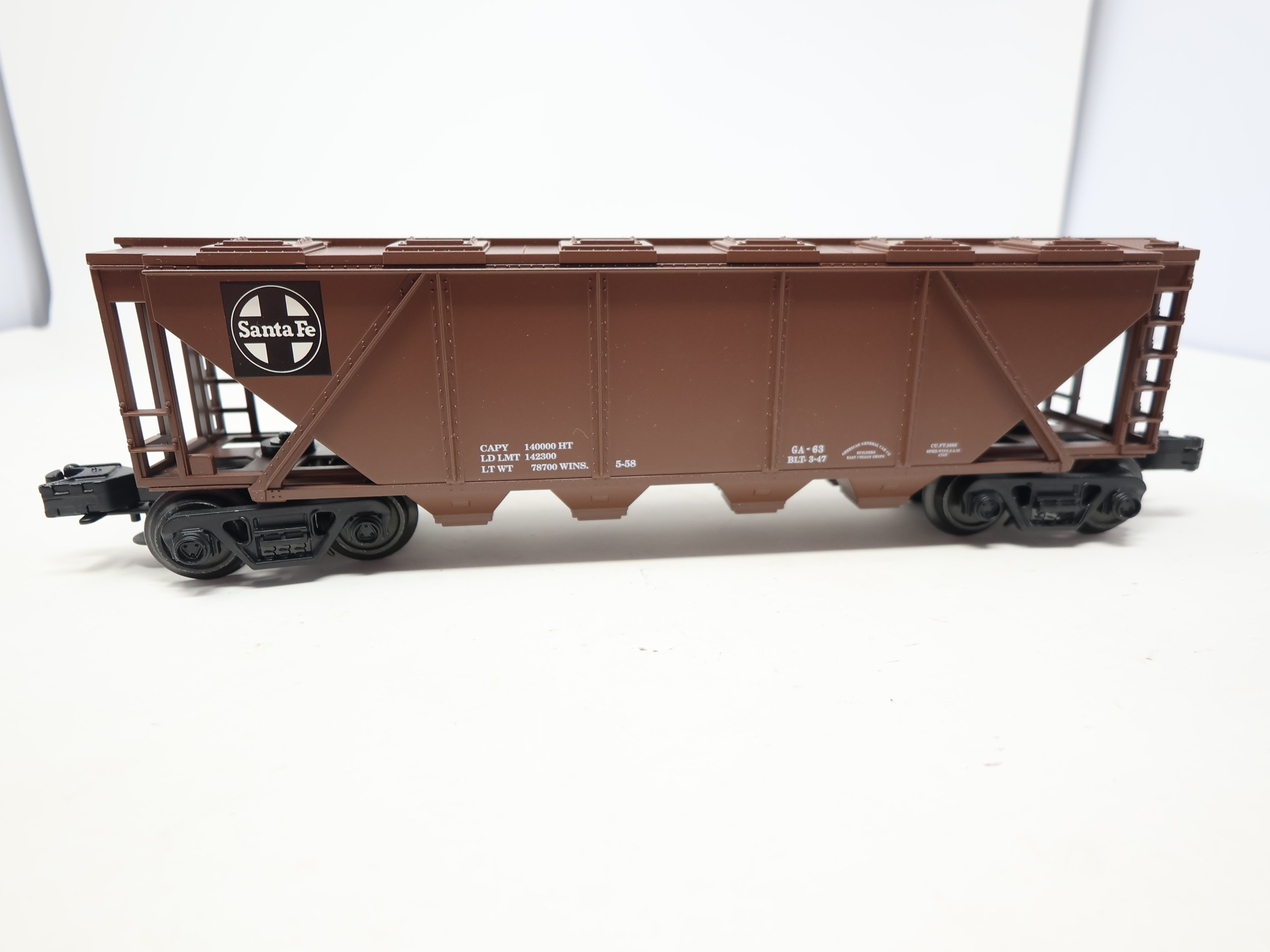 USED Industrial Rail 4102 O, Covered Hopper, Santa Fe ATSF , O27