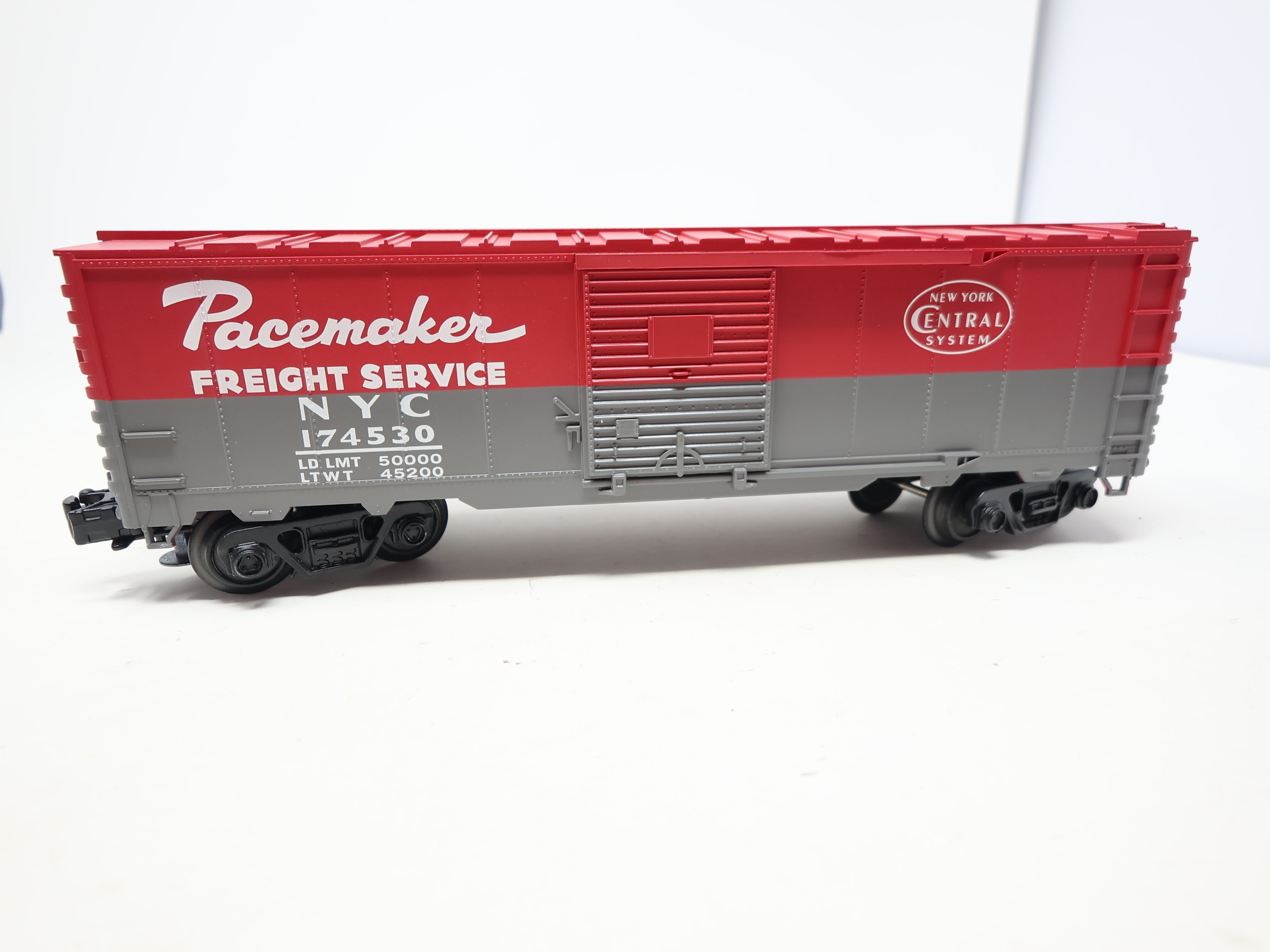 USED Industrial Rail 1001 O, Box Car, New York Central NYC #174530, Pacemaker O27