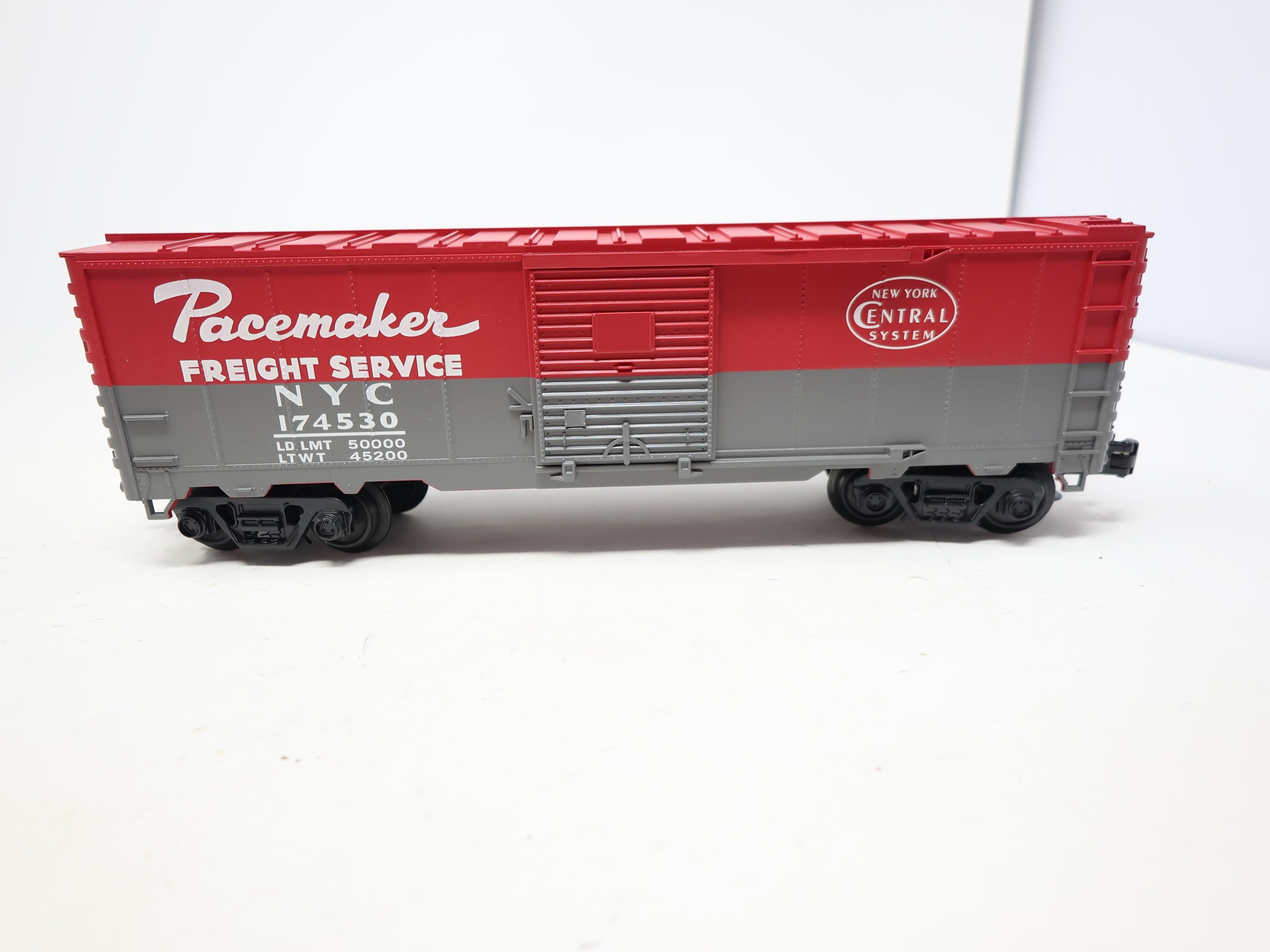 USED Industrial Rail 1001 O, Box Car, New York Central NYC #174530, Pacemaker O27