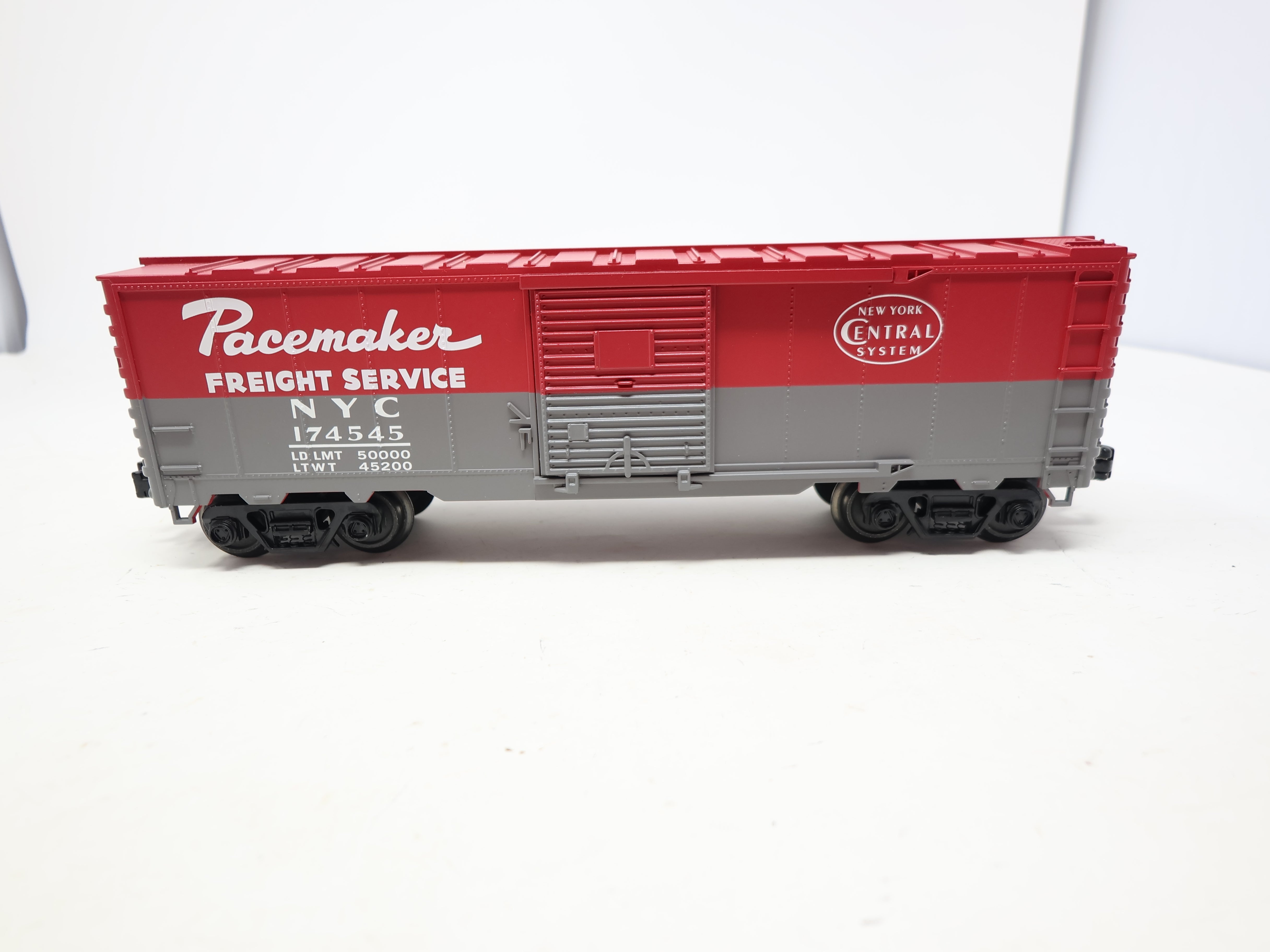 USED Industrial Rail 1001 O, Box Car, New York Central NYC #174545, Pacemaker O27