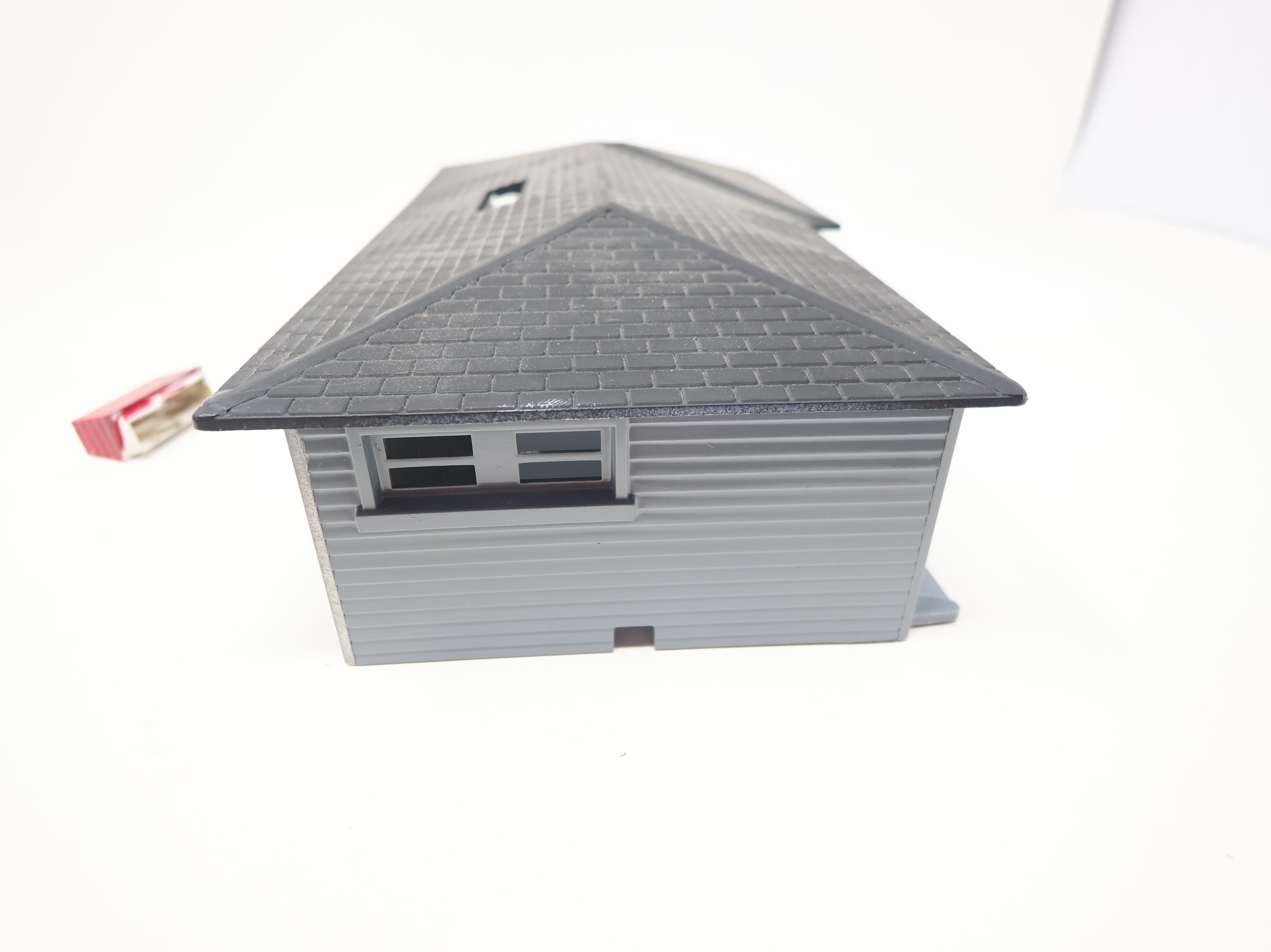 USED Bachmann Plasticville O Ranch Home Gray