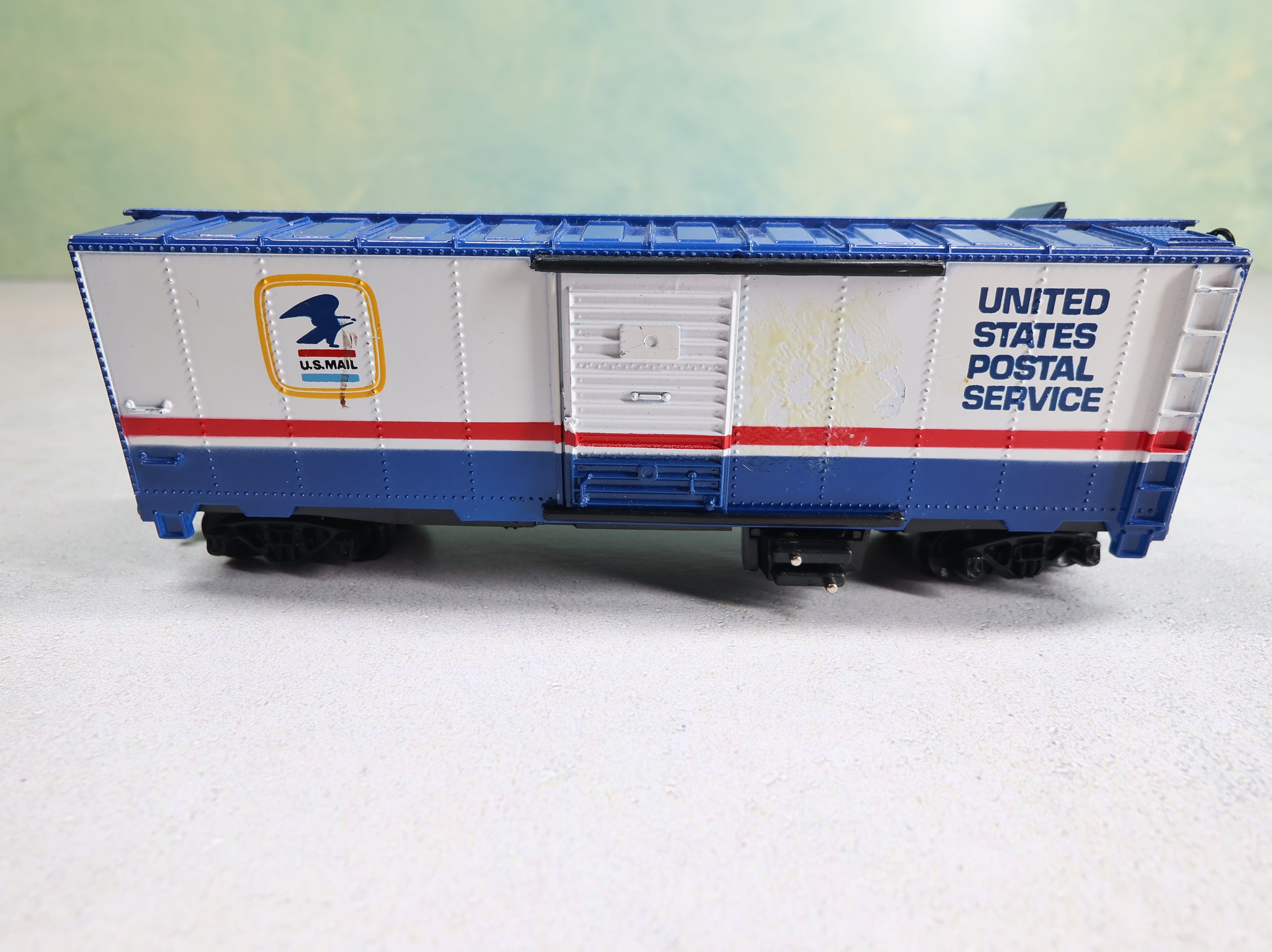 USED Tyco HO Scale Operating 40' Box Car w/ Figures United States Postal Service USPS Untested