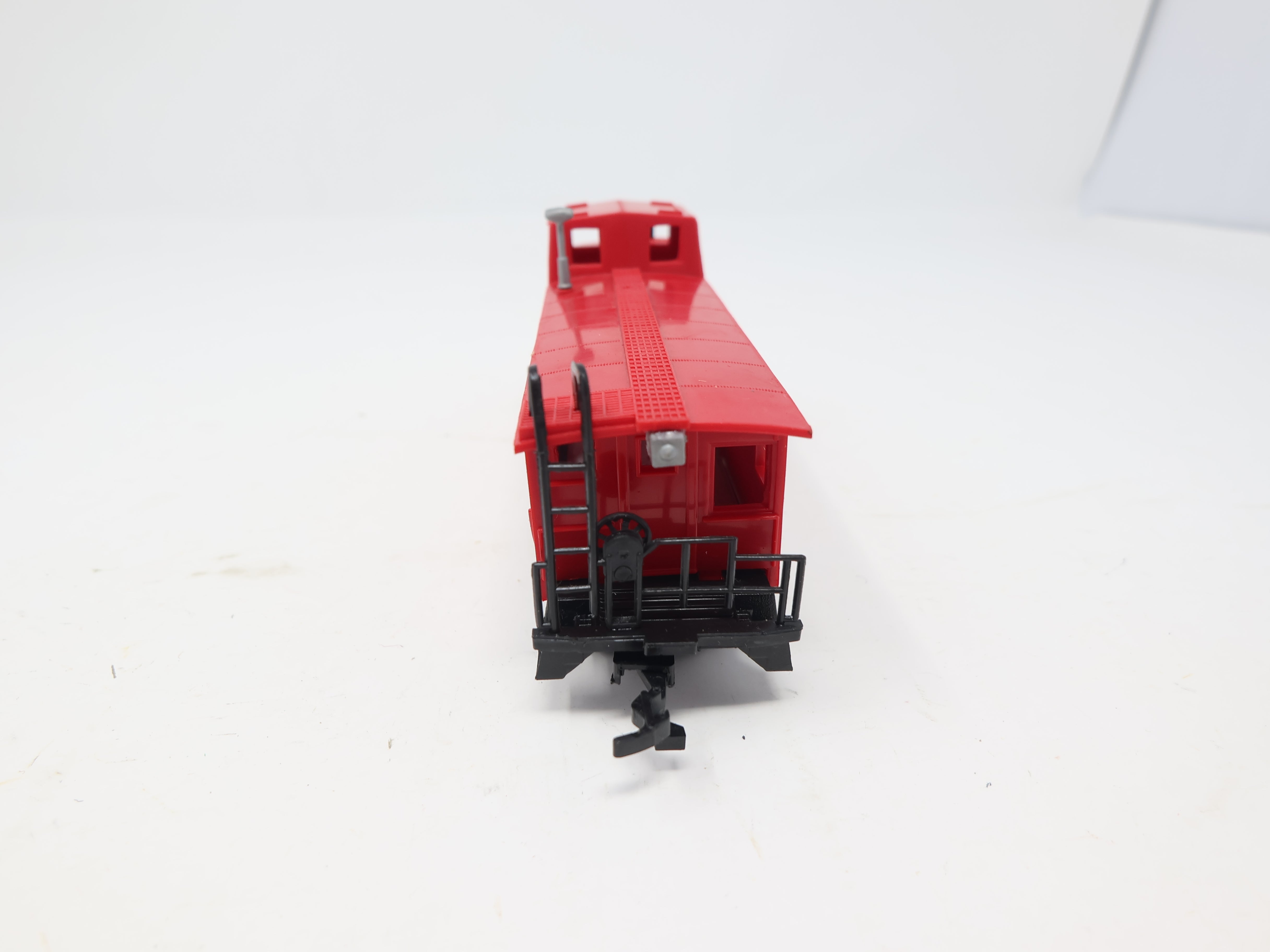 USED Bachmann HO Scale, Caboose#128, Safety Caboose