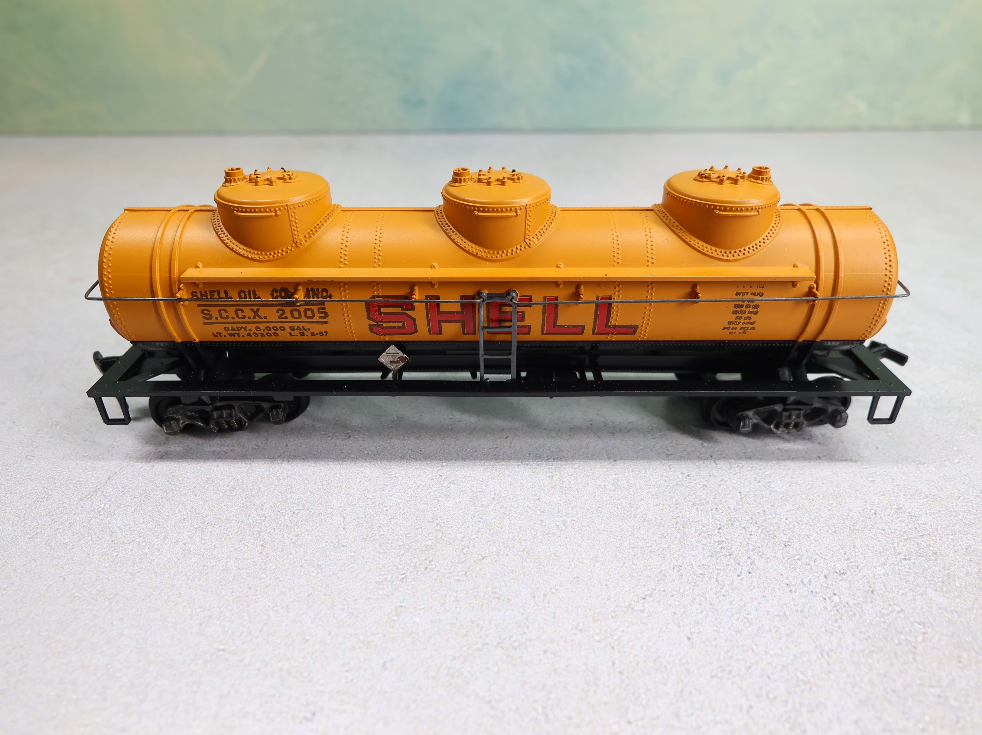 USED Athearn HO Scale Triple Dome Tank Car Shell SCCX #2005