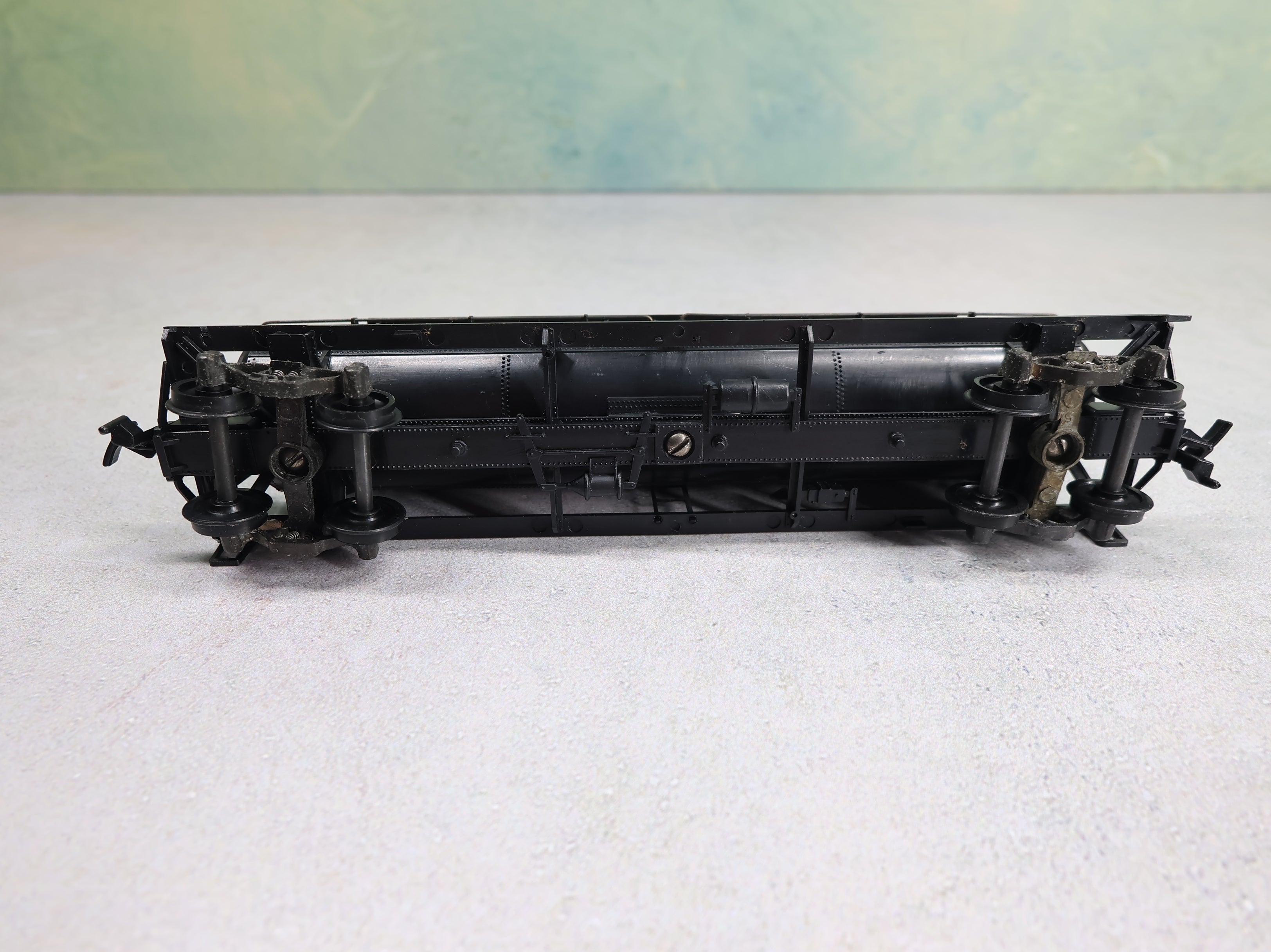 USED Athearn HO Scale Triple Dome Tank Car Deep Rock DRX #207