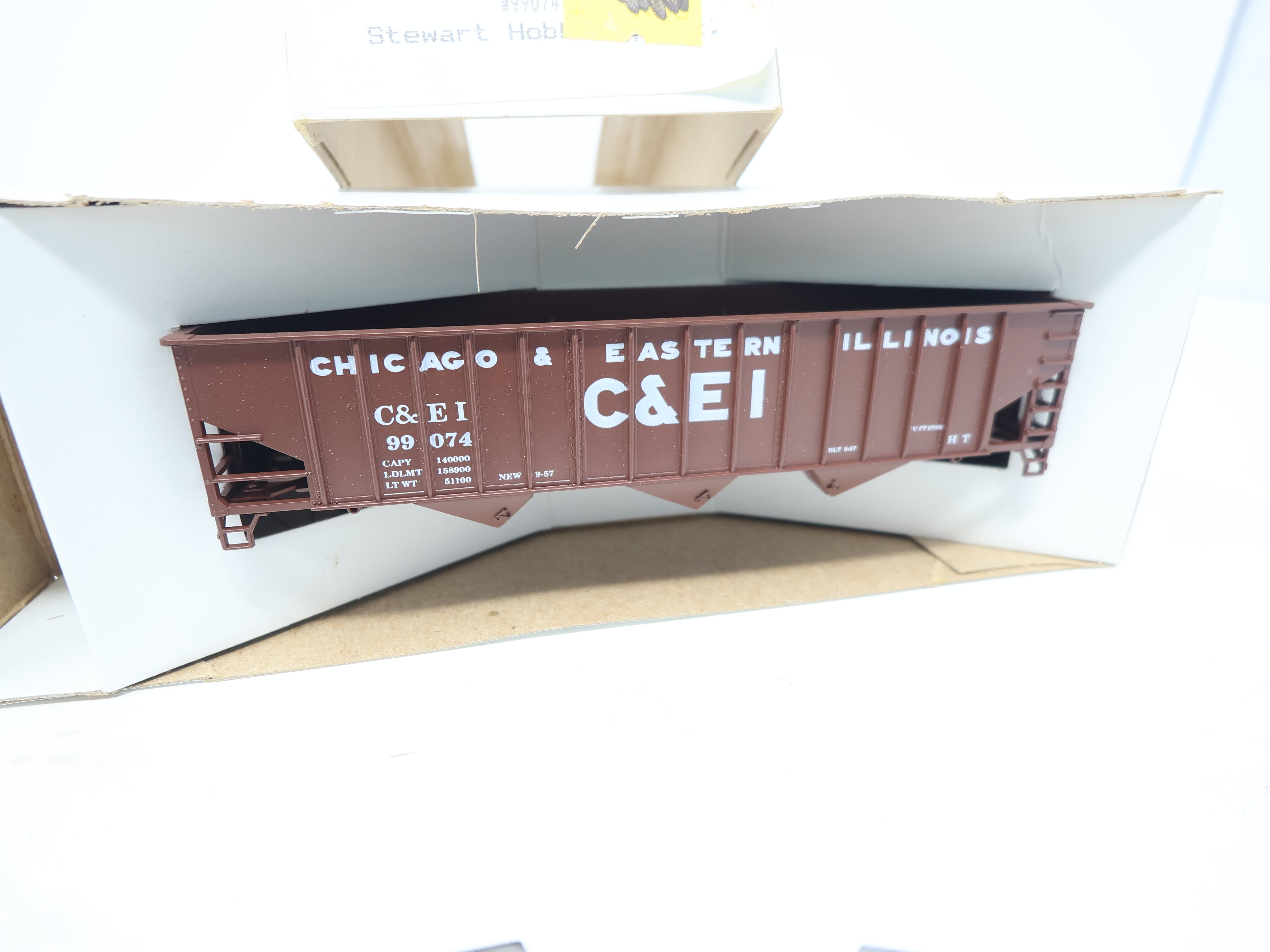 USED Stewart Hobbies HO Scale, 70 Ton 14 Panel Tripple Hopper, Chicago and Eastern Illinois C&EI #99074 (KIT)