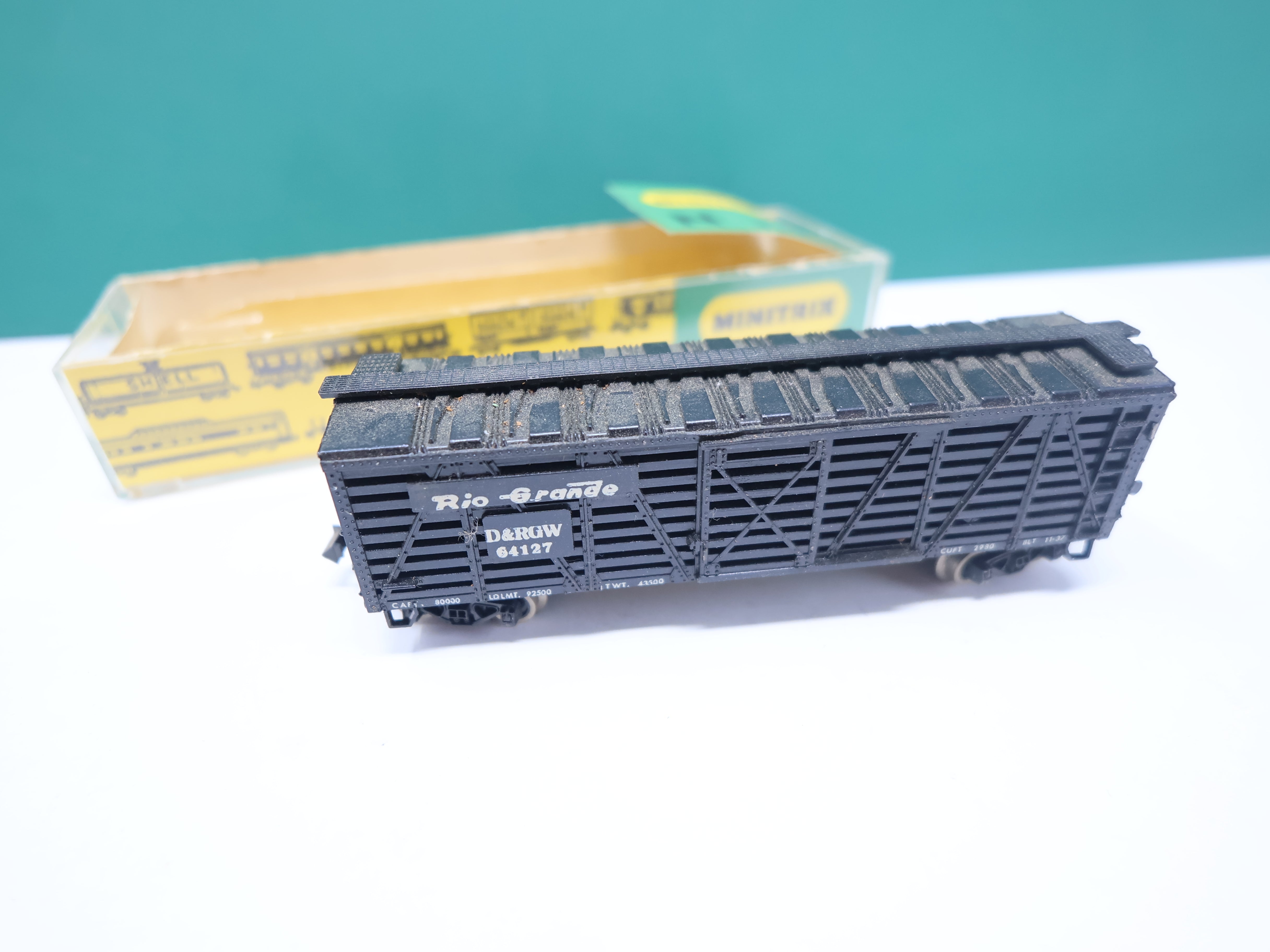 USED TRIX 3219 N Scale, 40' Stock Car, Rio Grande D&RGW #64127