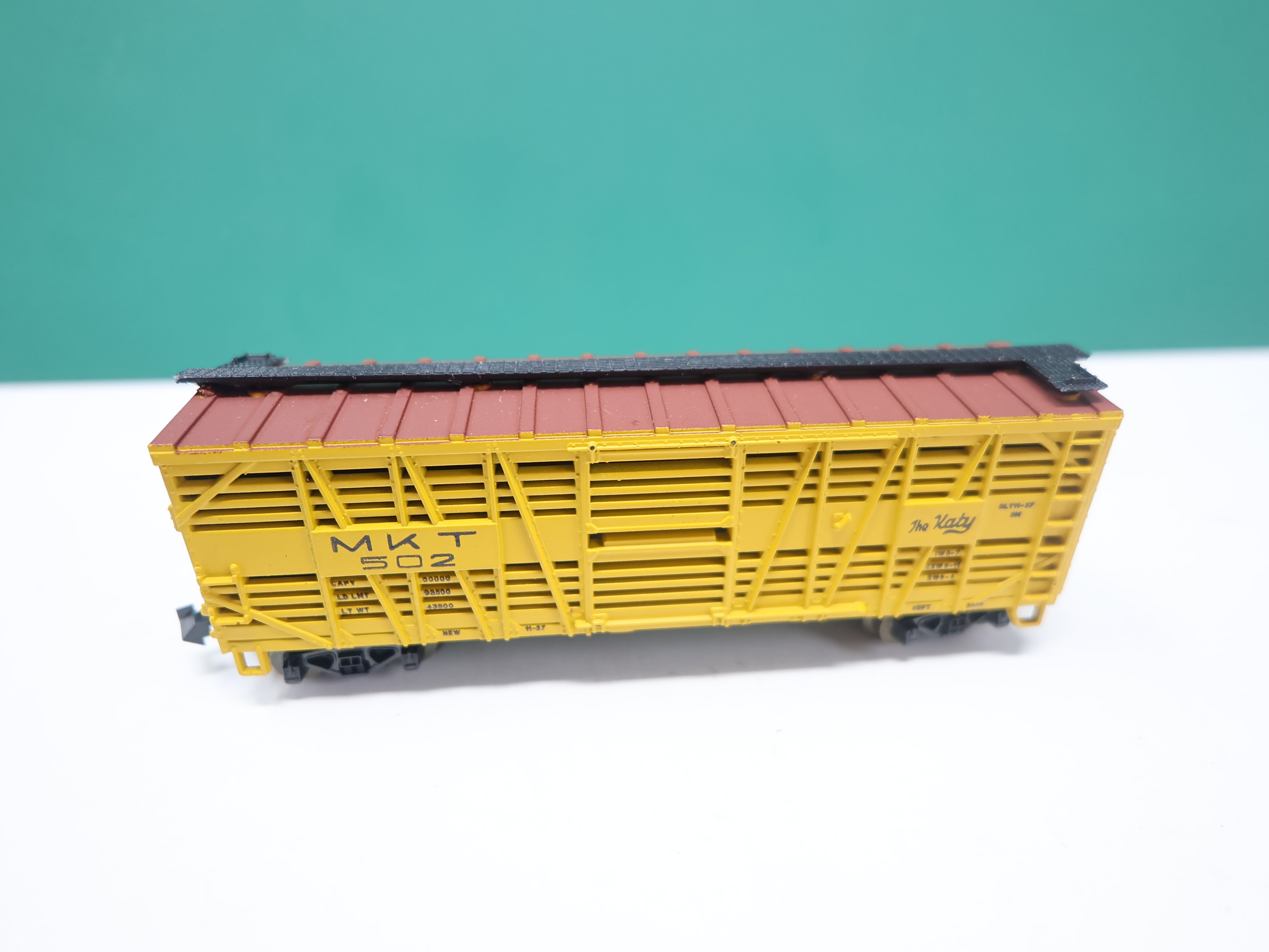 USED Atlas N Scale, 40' Stock Car, MKT #502