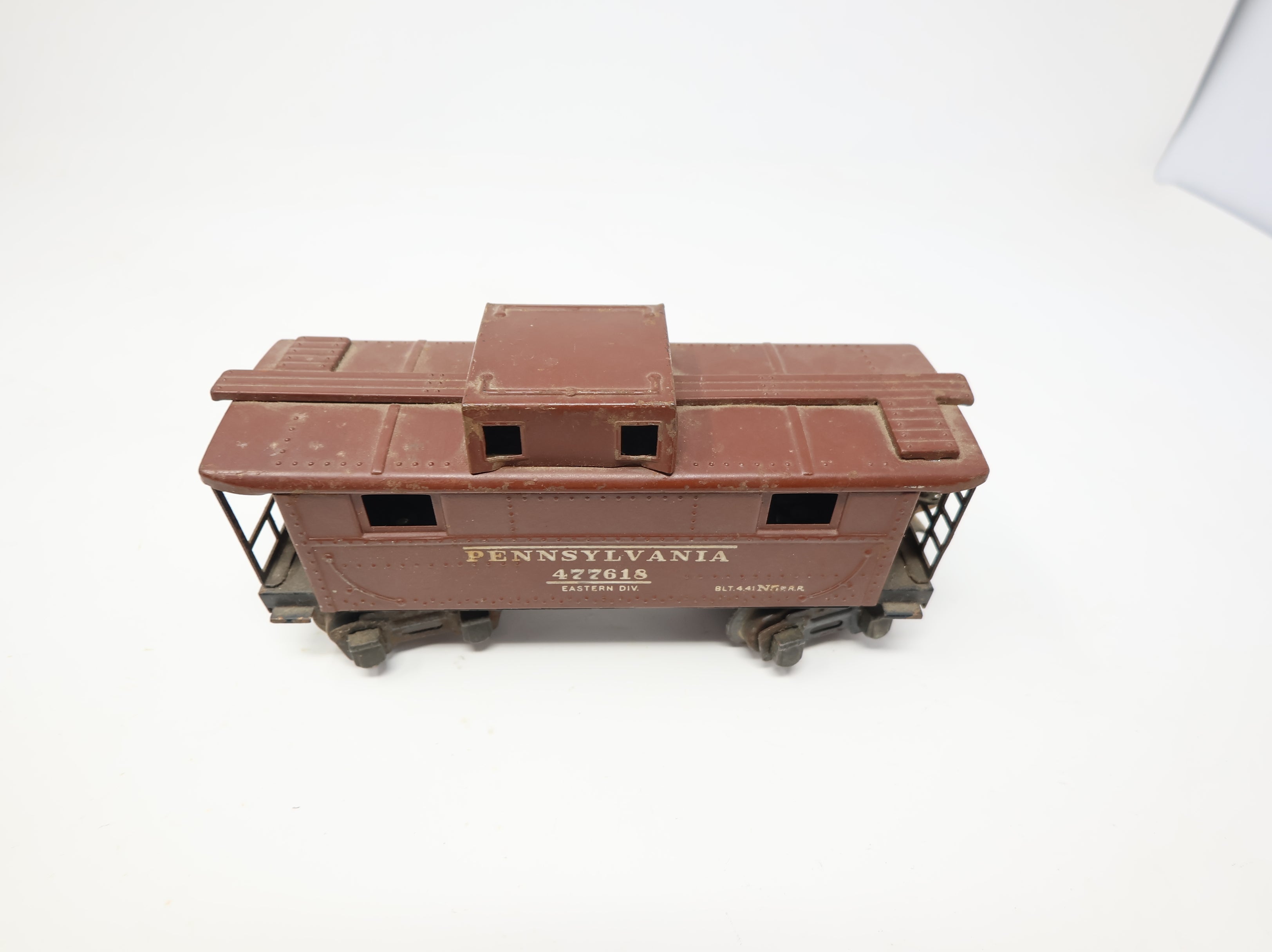 USED Lionel O Caboose Pennsylvania PRR #477618 Eastern Division