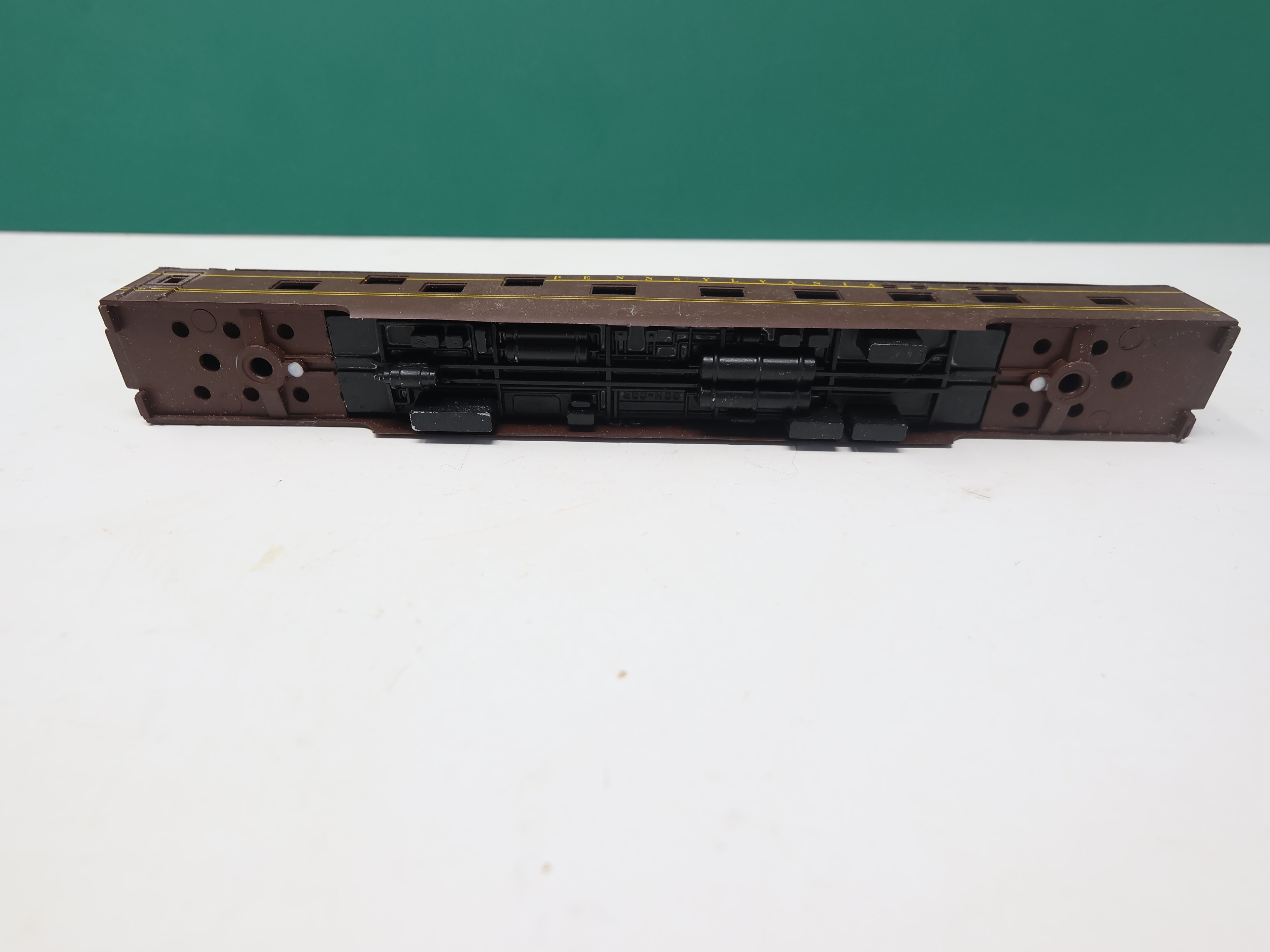 USED Con-Cor N Scale, Passenger Car, Pennsylvania , No Trucks