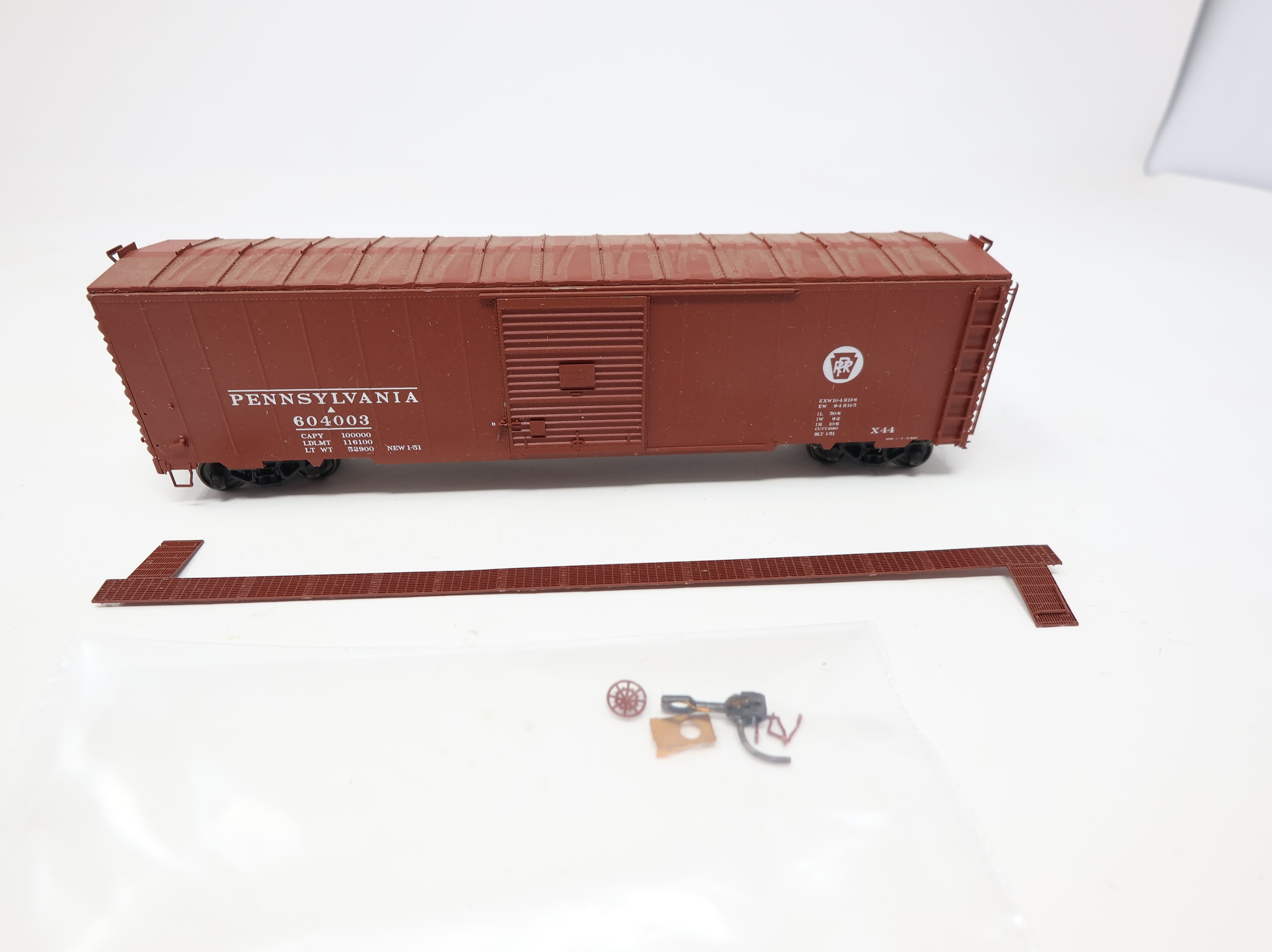 USED HO Scale 50' Steel Box Car Pennsylvania PRR #604003