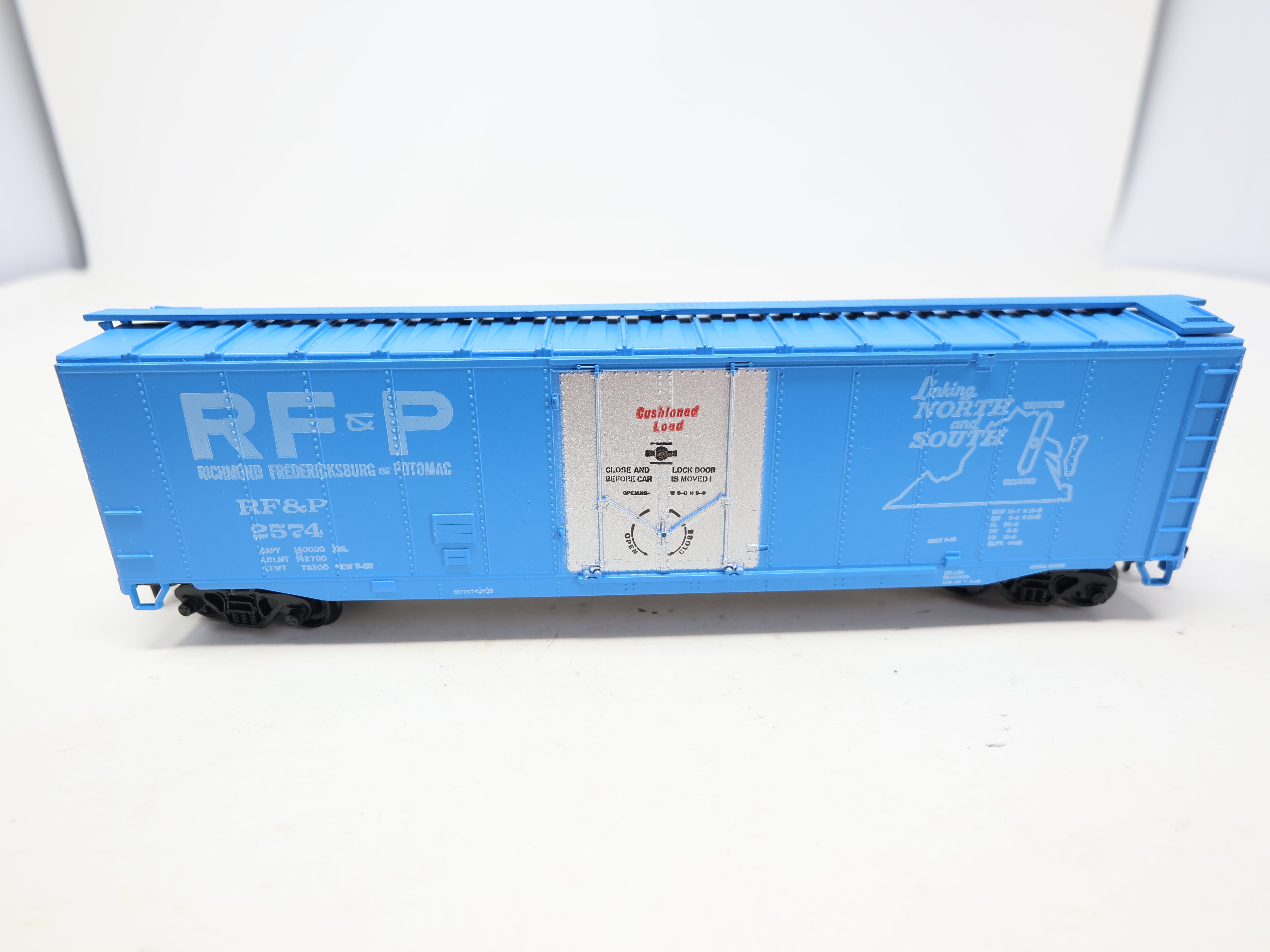 USED Athearn 5278 HO Scale, 50' PD Box Car, Richmond, Fredericksburg & Potomac RF&P #2574