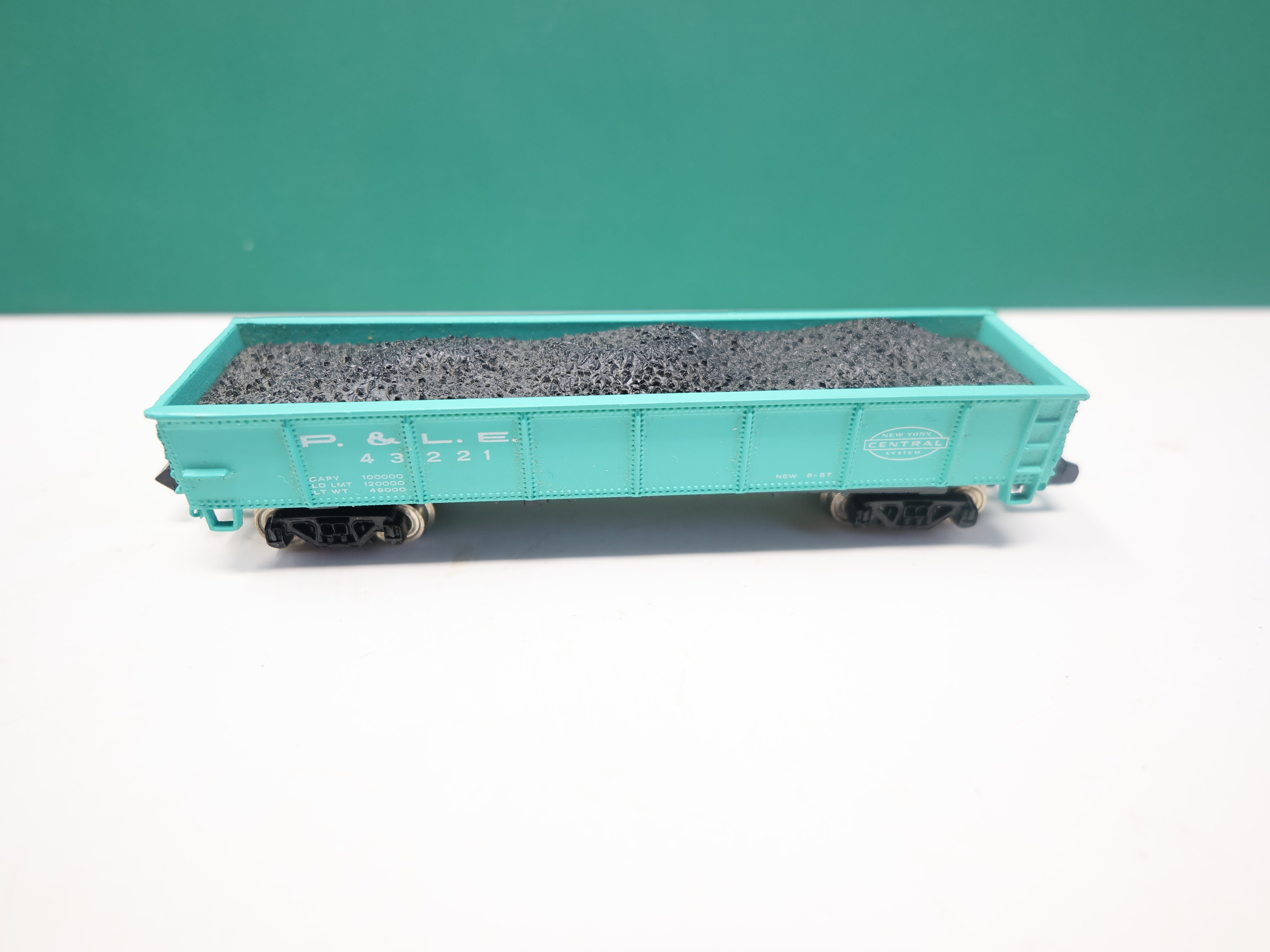 USED Bachmann N Scale, Gondola, Pittsburgh and Lake Erie P&LE #43221