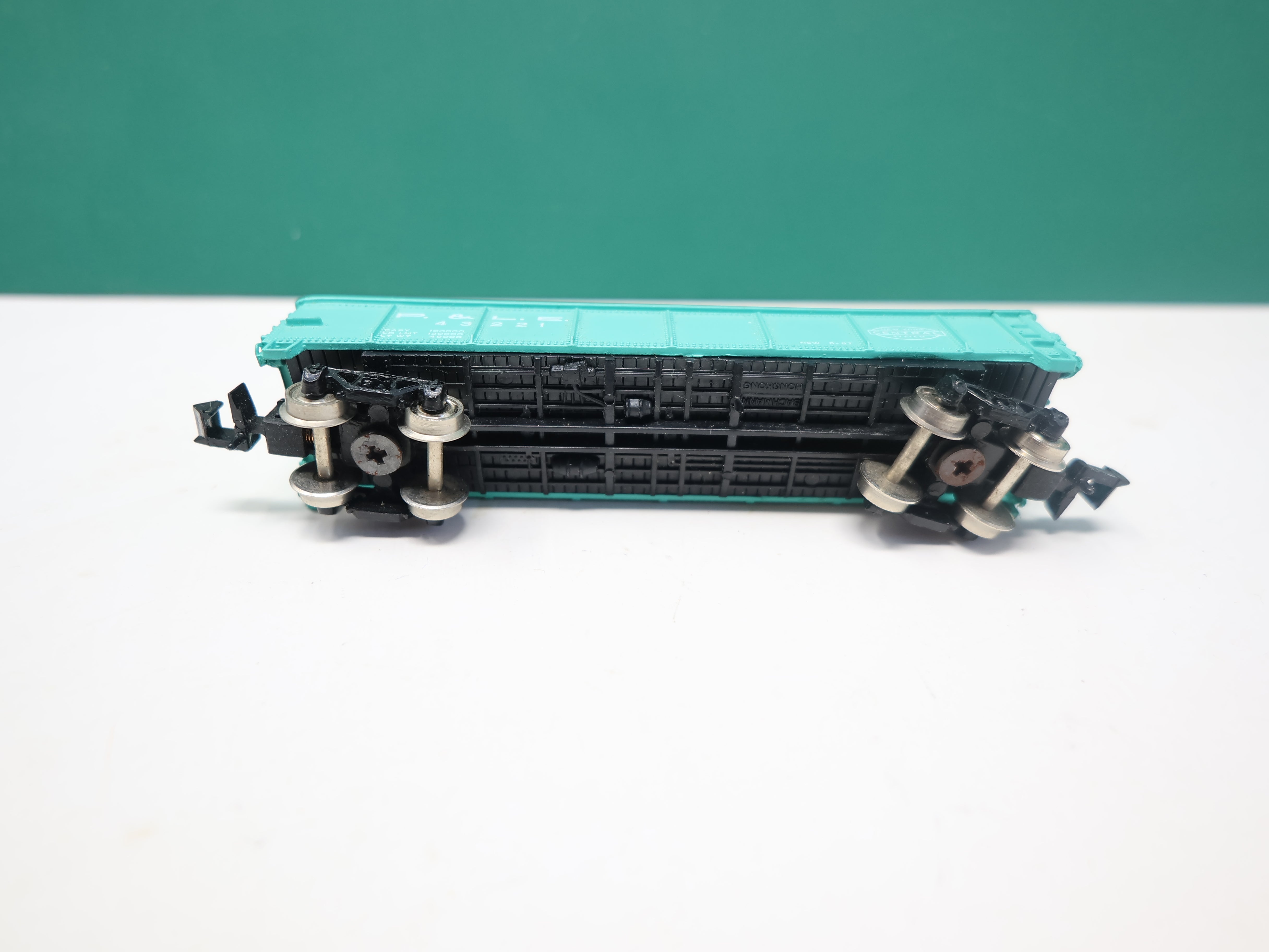 USED Bachmann N Scale, Gondola, Pittsburgh and Lake Erie P&LE #43221