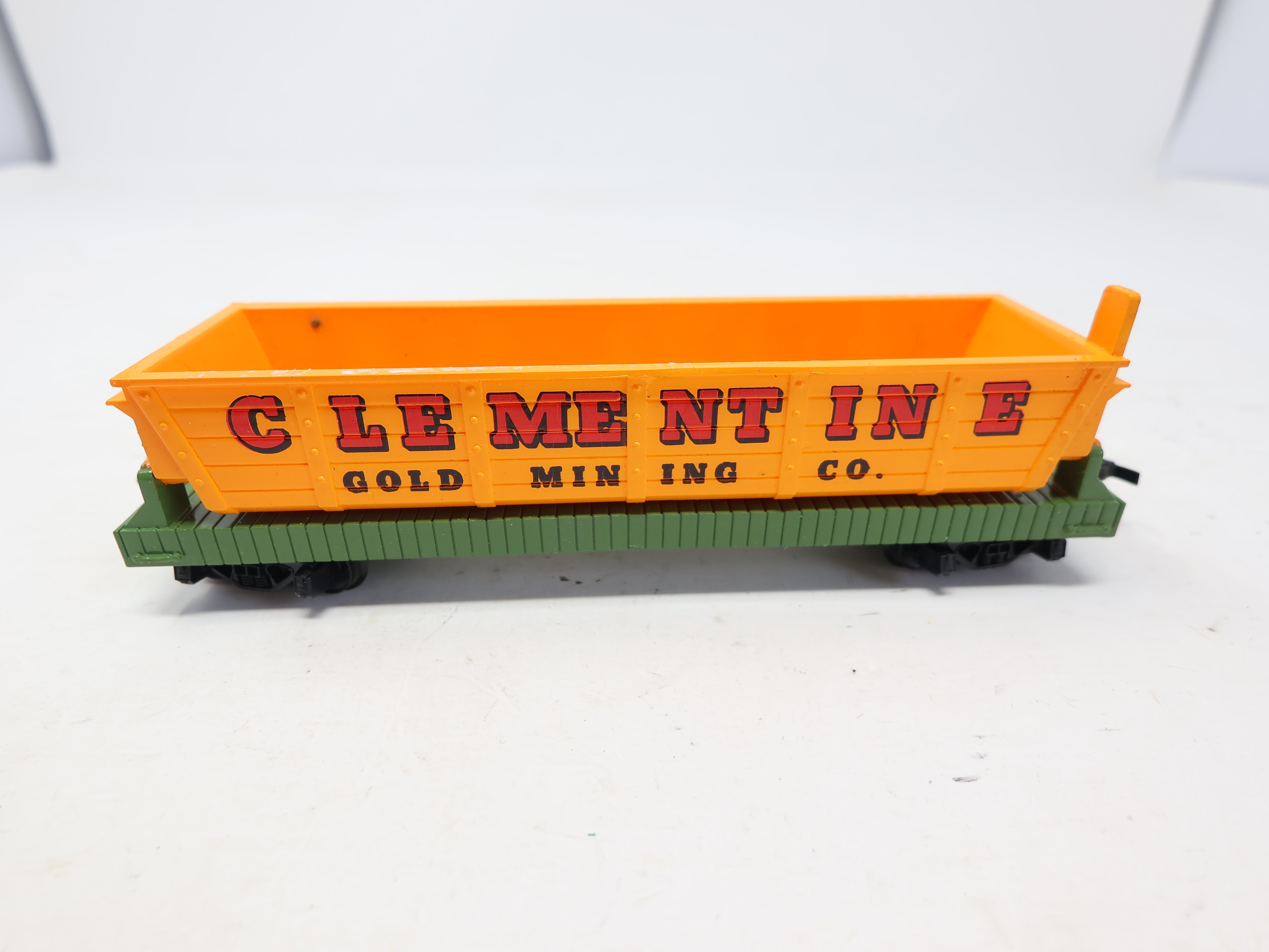 USED Tyco HO Scale, Dump Car, Clementine