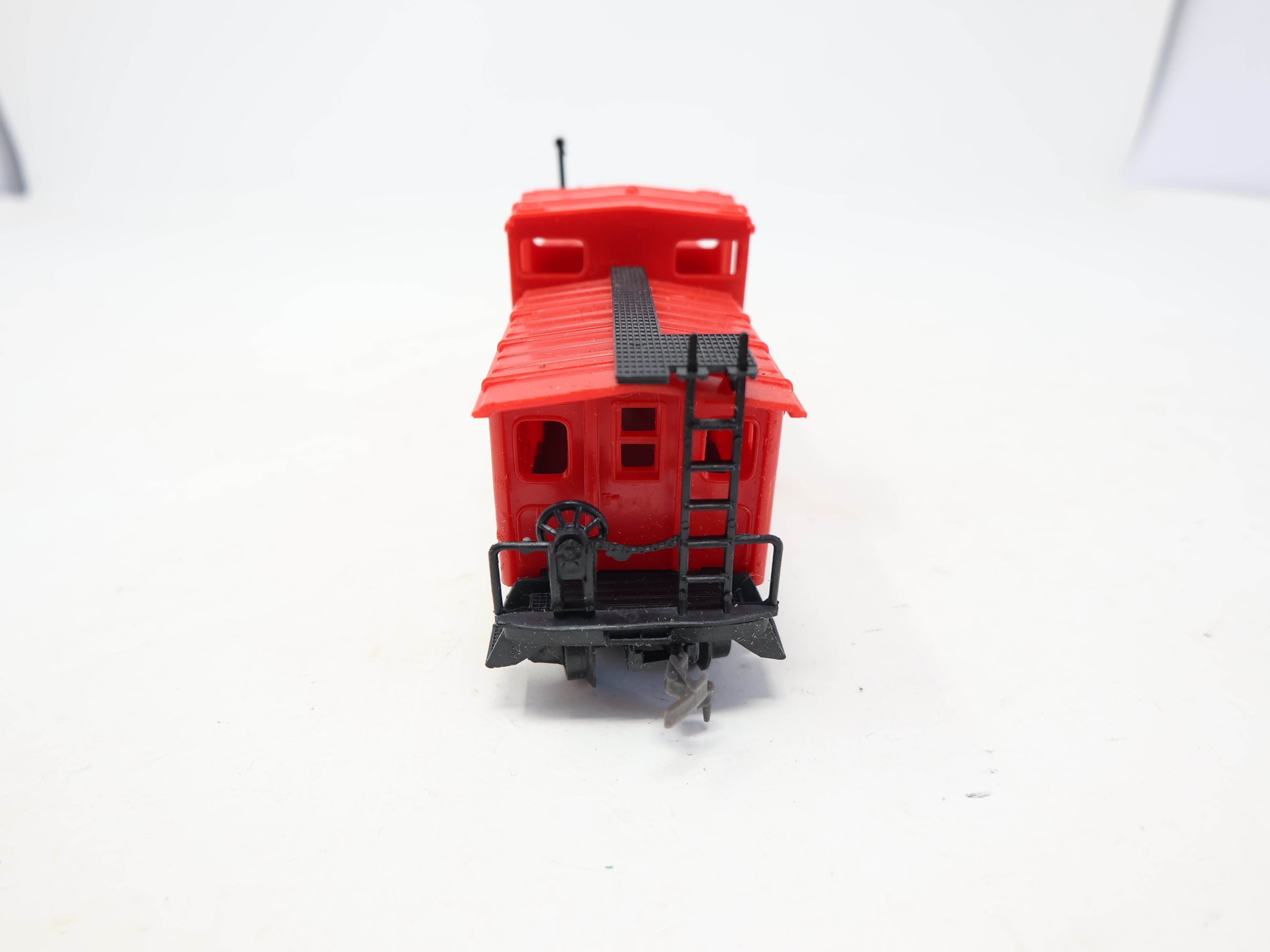 USED Playart HO Scale, Caboose, Santa Fe ATSF #999436