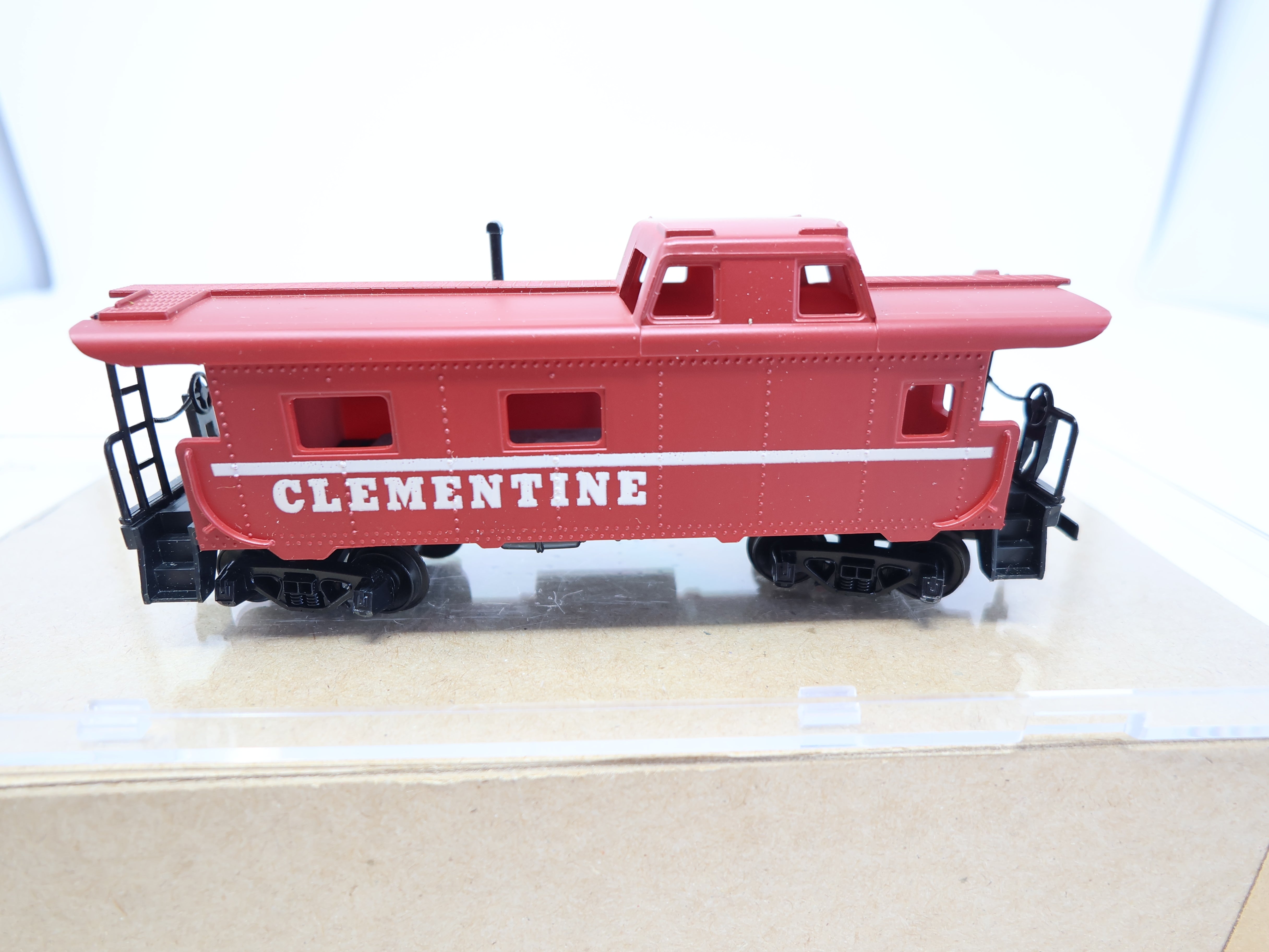 USED Tyco HO Scale, Caboose, Clementine