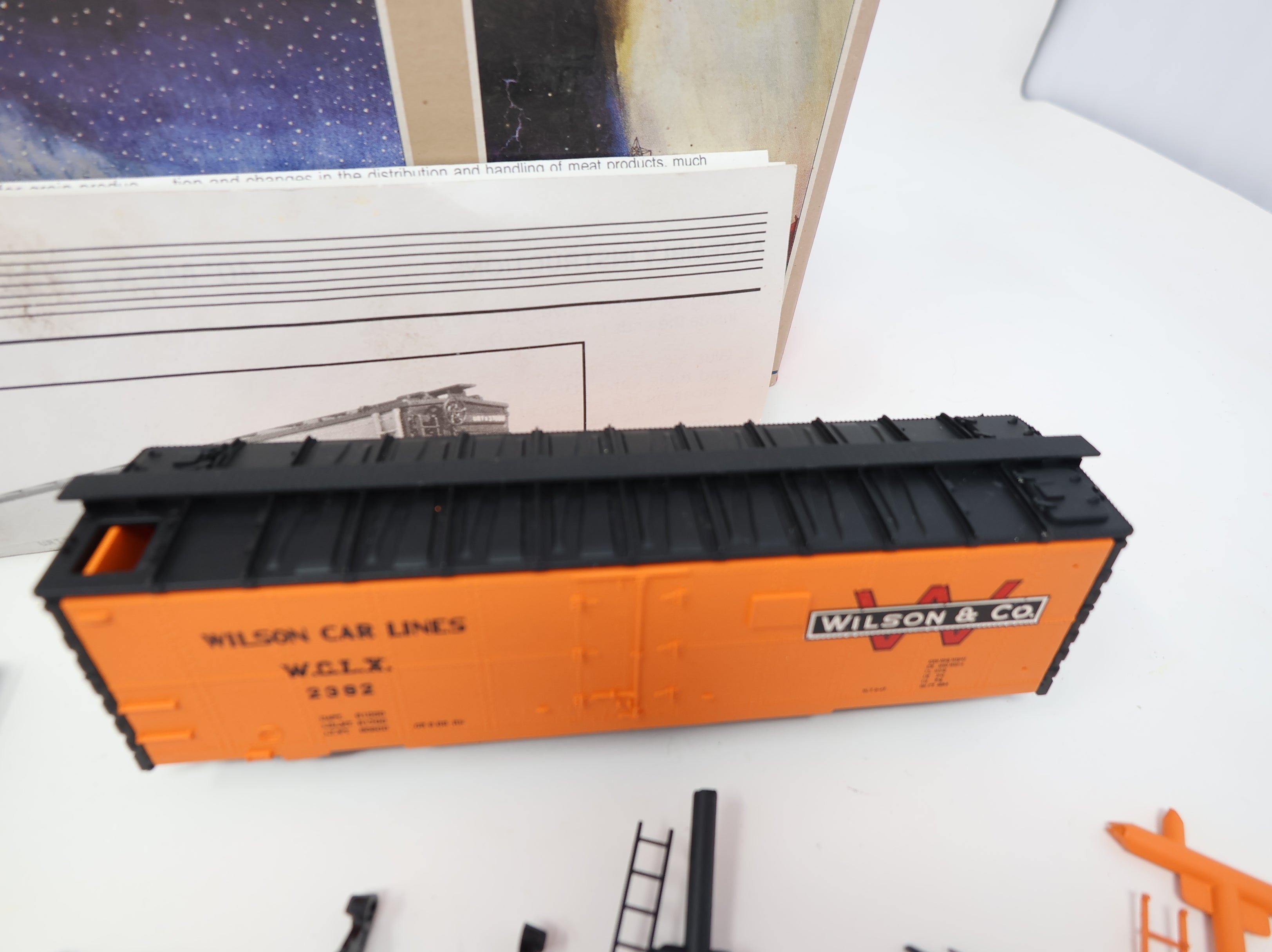 USED Walthers 932-2555 HO Scale 40' Meat Reefer Wilson Car Lines WCLX #2382 KIT