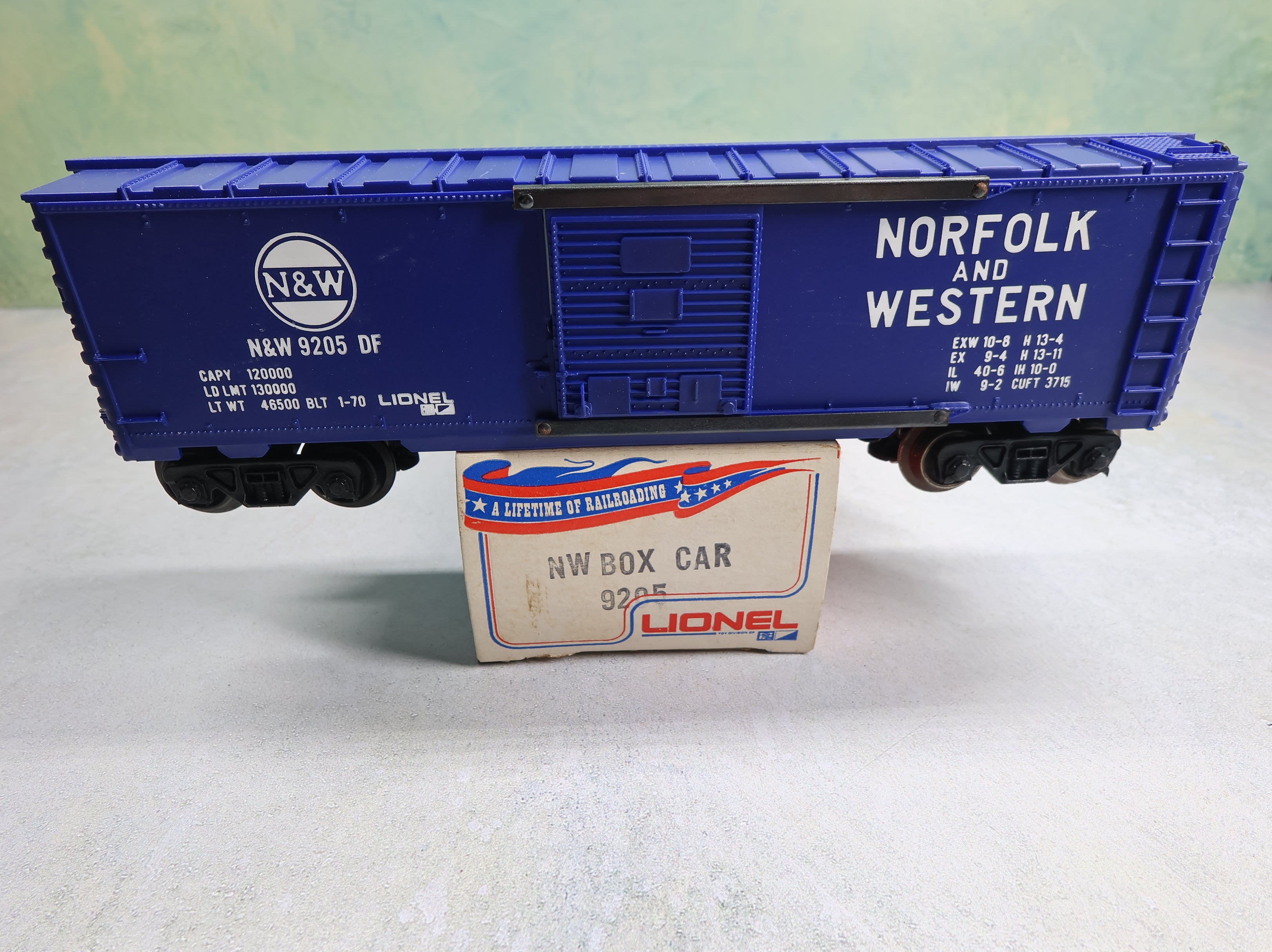 USED Lionel 9205 O Box Car Norfolk & Western N&W #9205