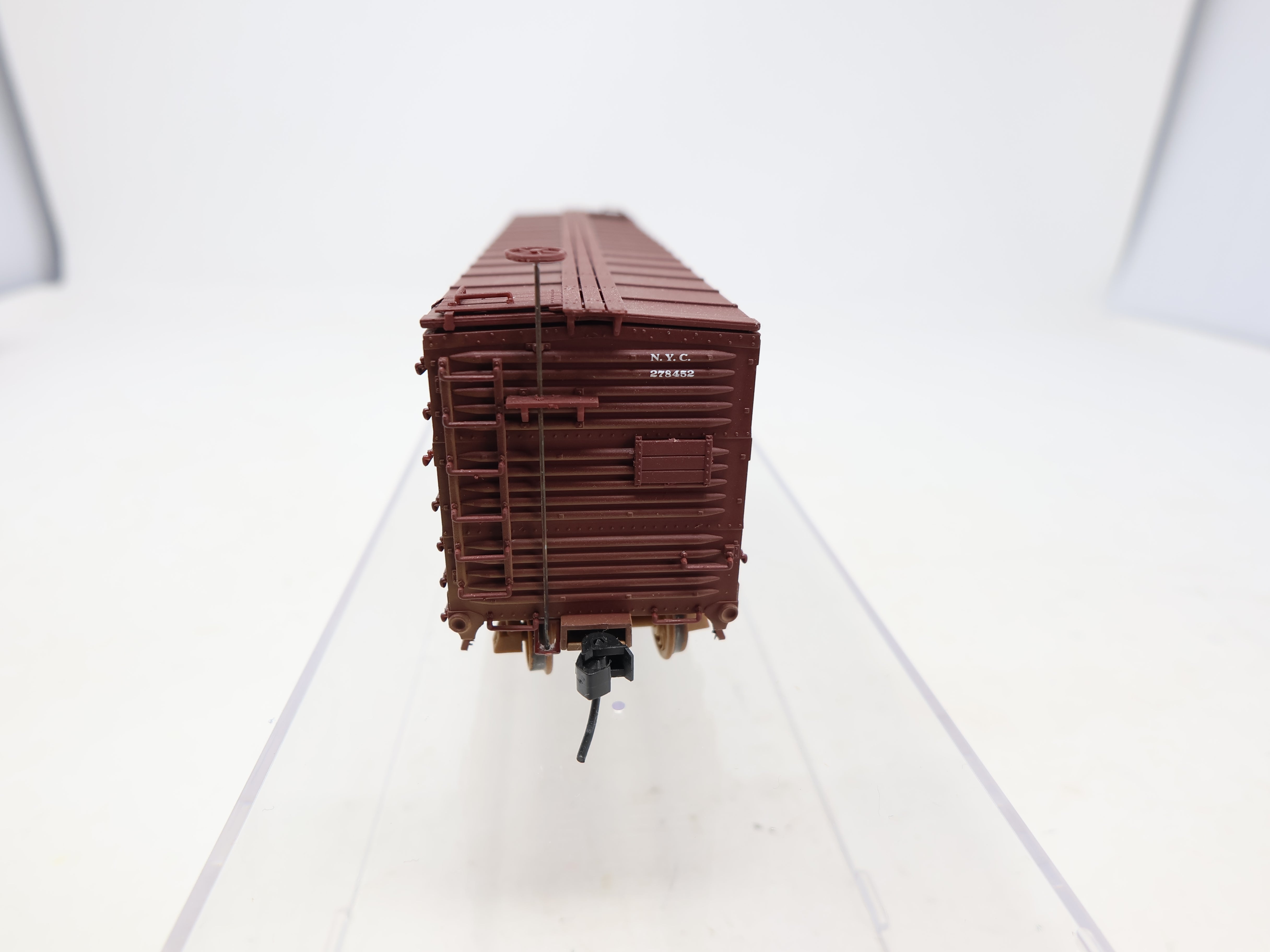 USED ERTL 4988 HO Scale, 50' USRA Double Sheathed Box Car, New York Central NYC #278452, Weathered