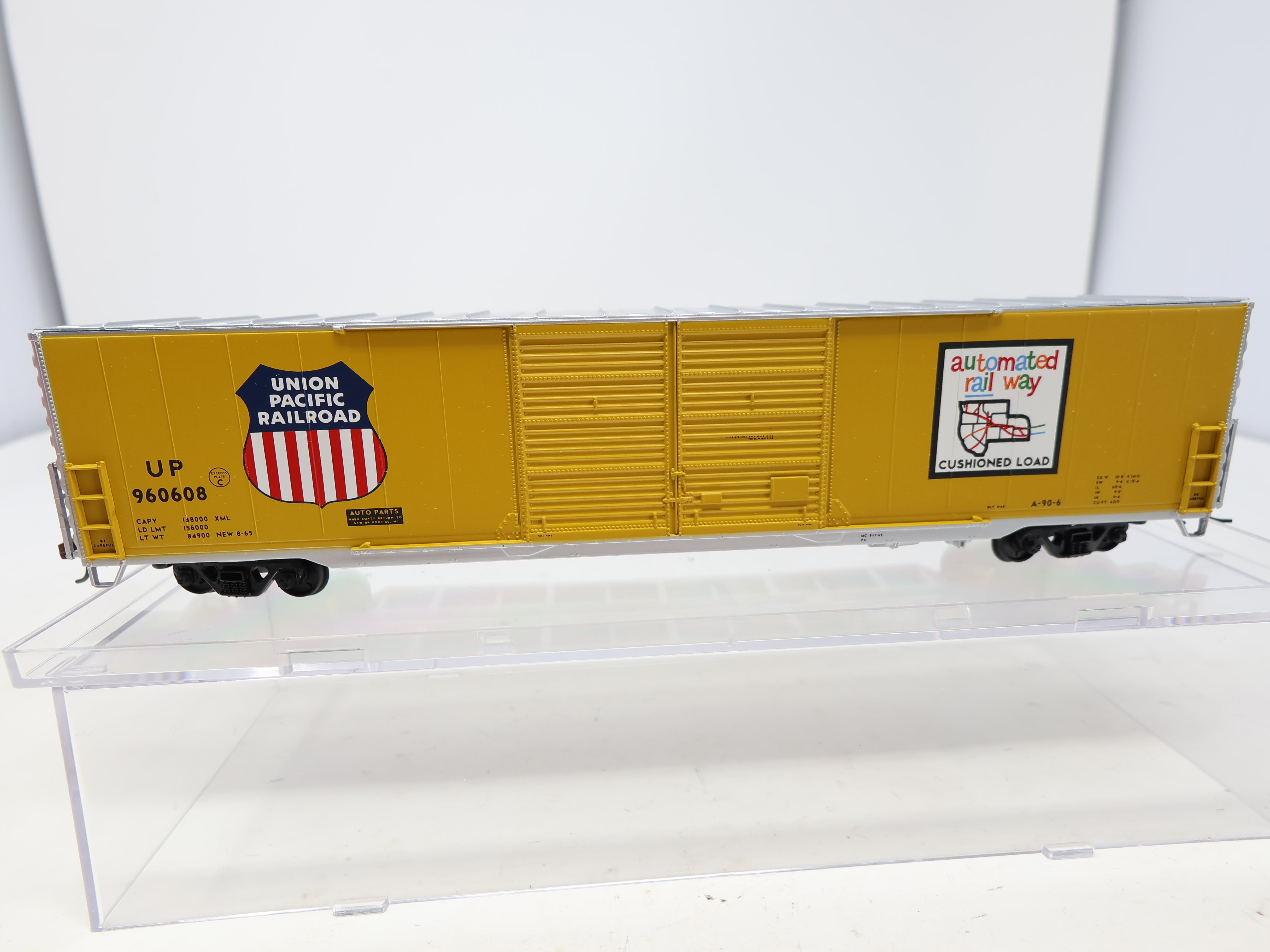 USED Walthers HO Scale, 60' Box Car, Union Pacific UP #960608