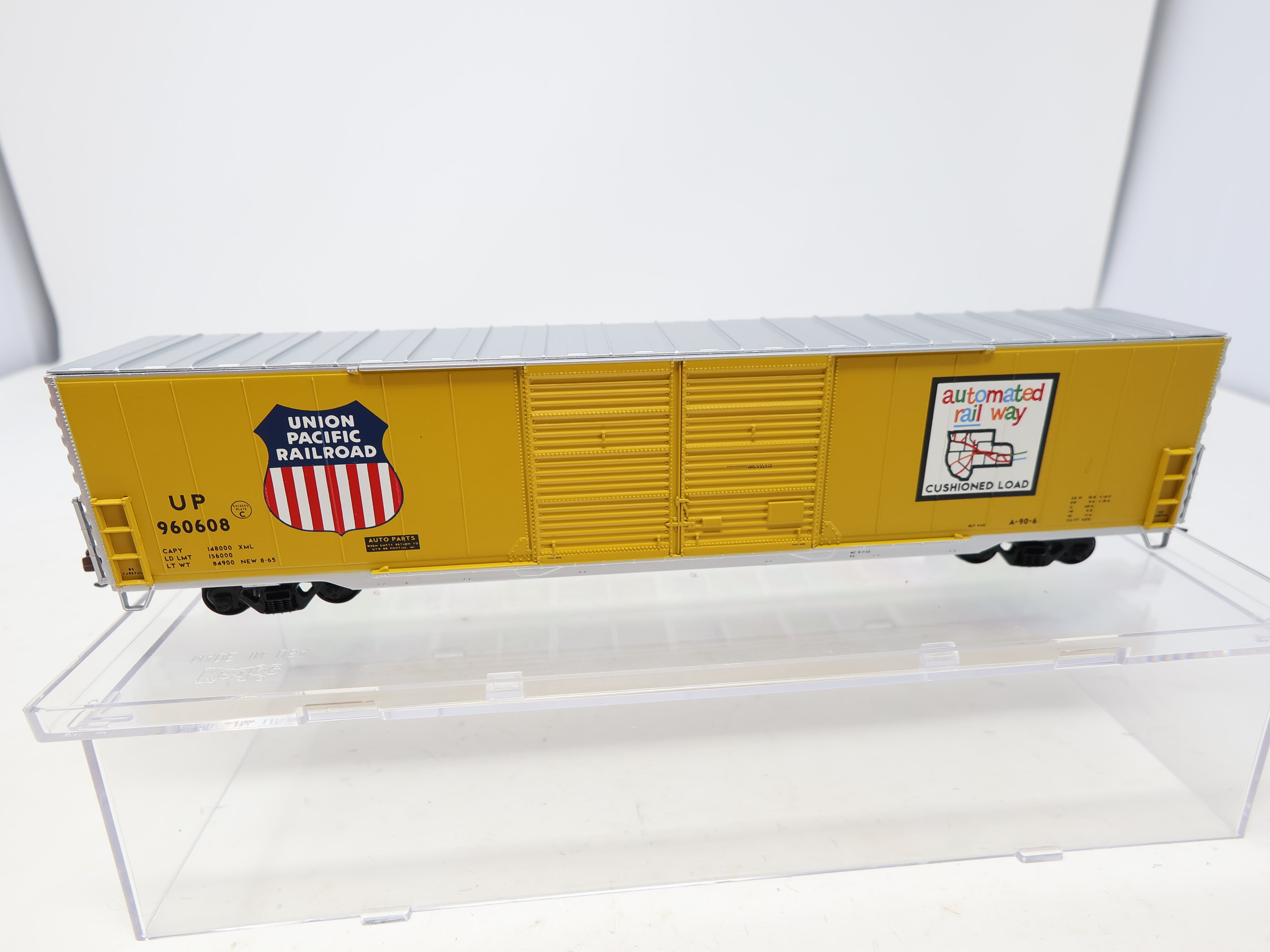 USED Walthers HO Scale, 60' Box Car, Union Pacific UP #960608