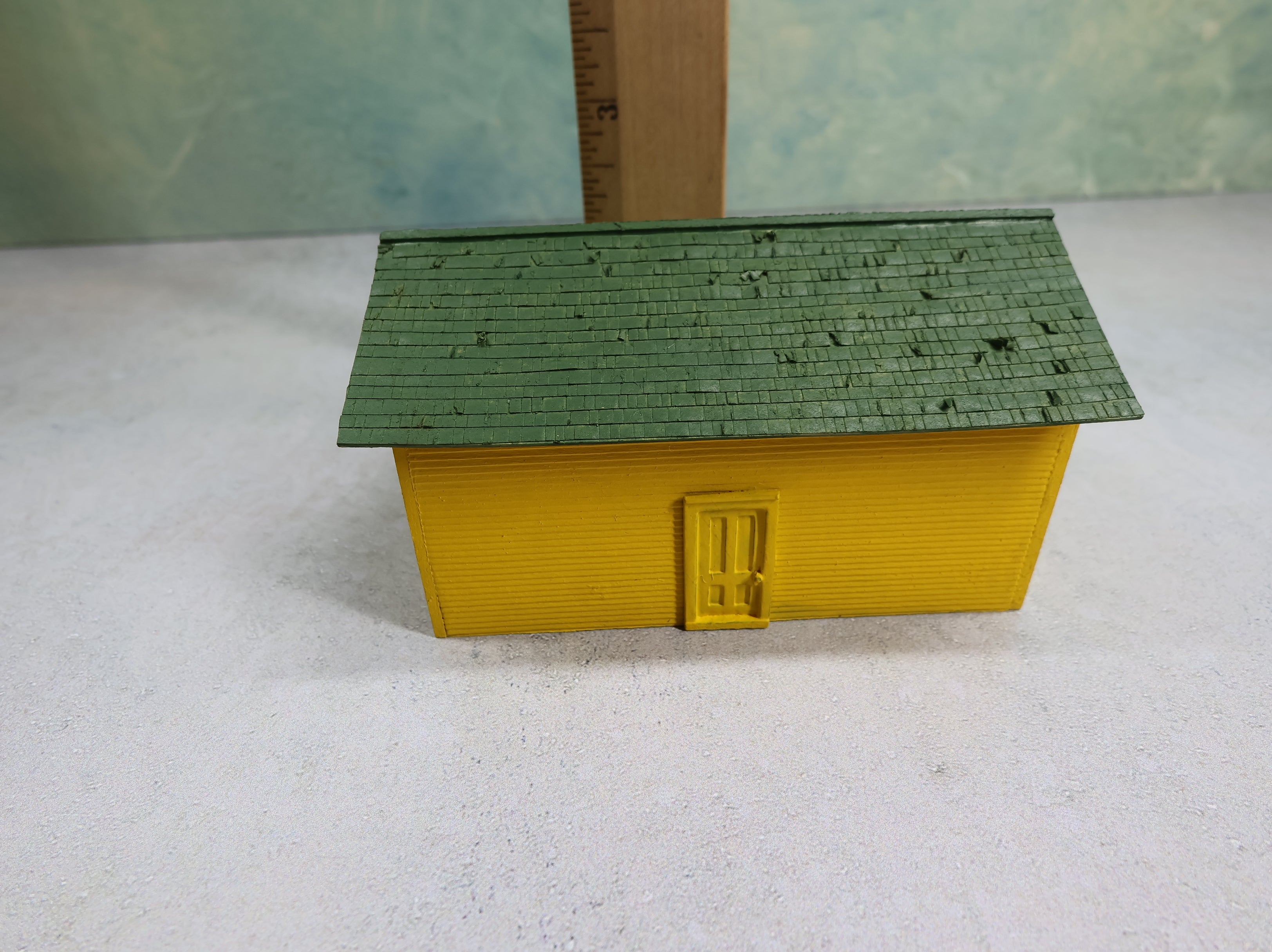 USED HO Scale Custom Made Hat Parlor & Shoe Repair Store