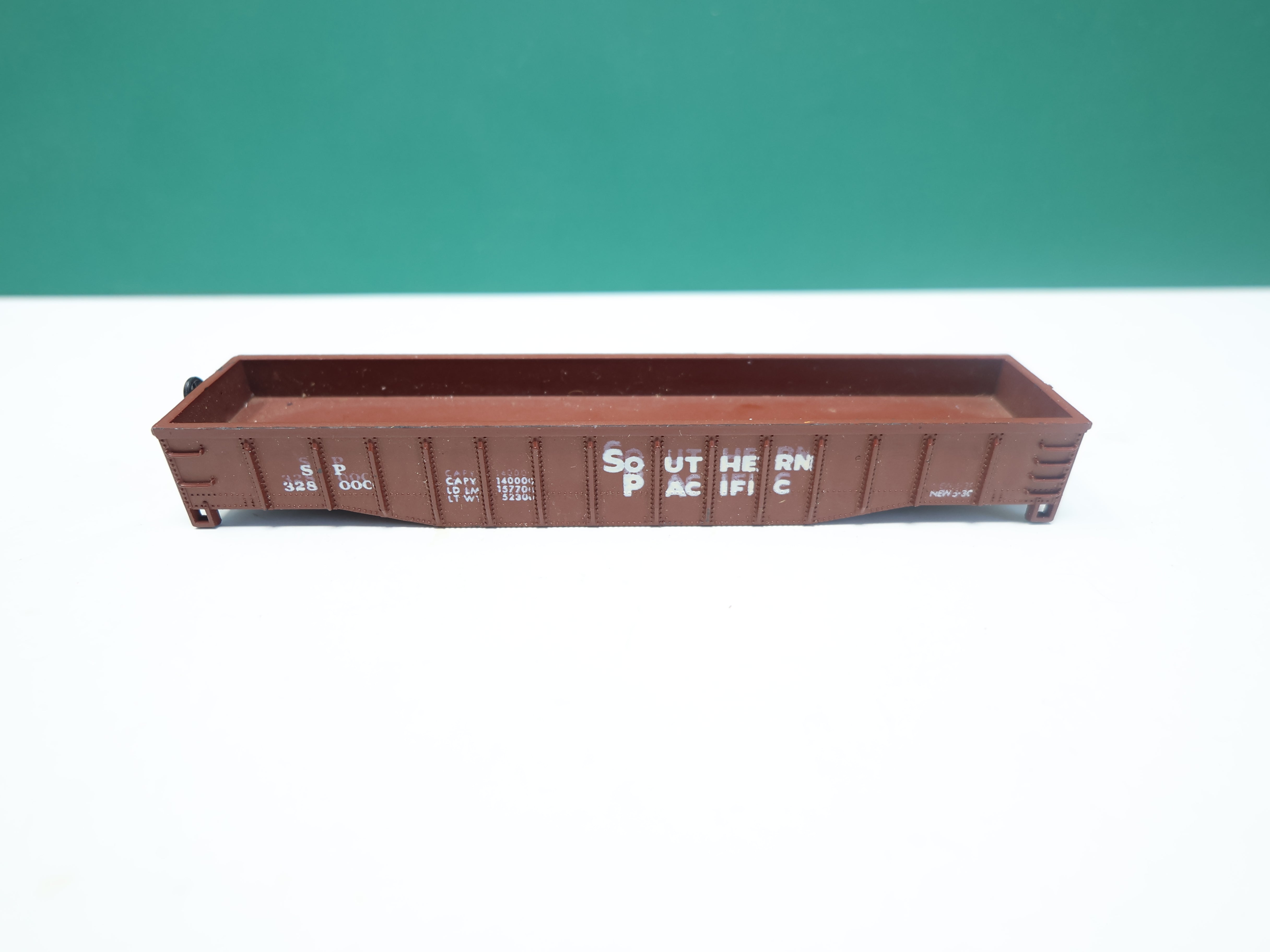 USED Life-Like N Scale, Gondola, Southern Pacific SP #328000, No Trucks