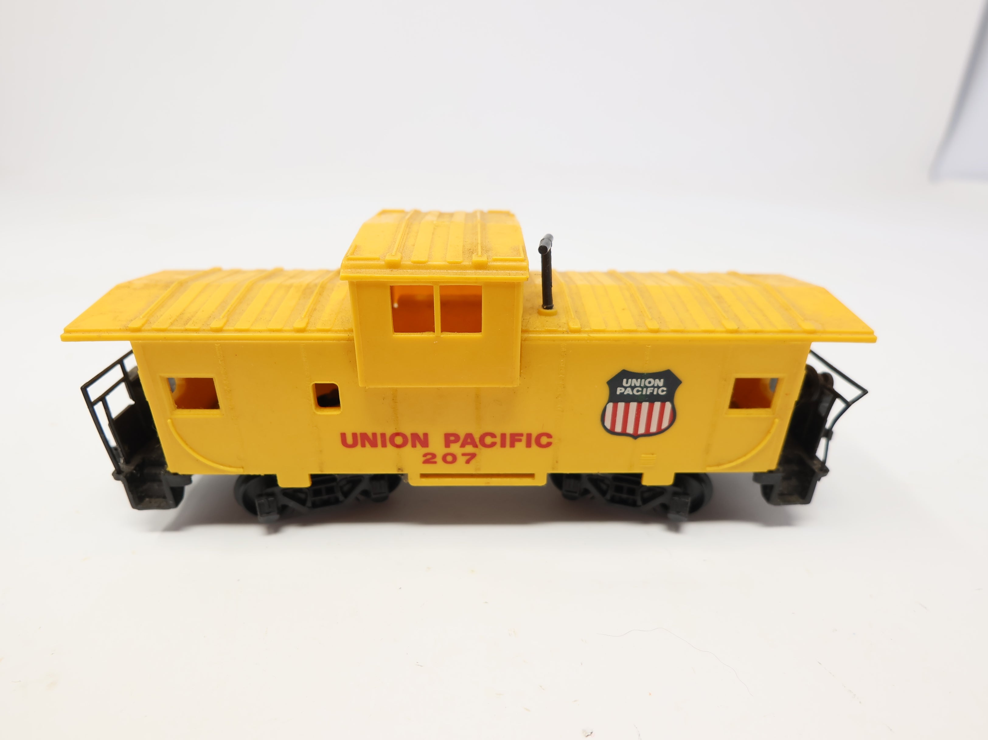 USED Bachmann HO Scale Caboose Union Pacific UP #207