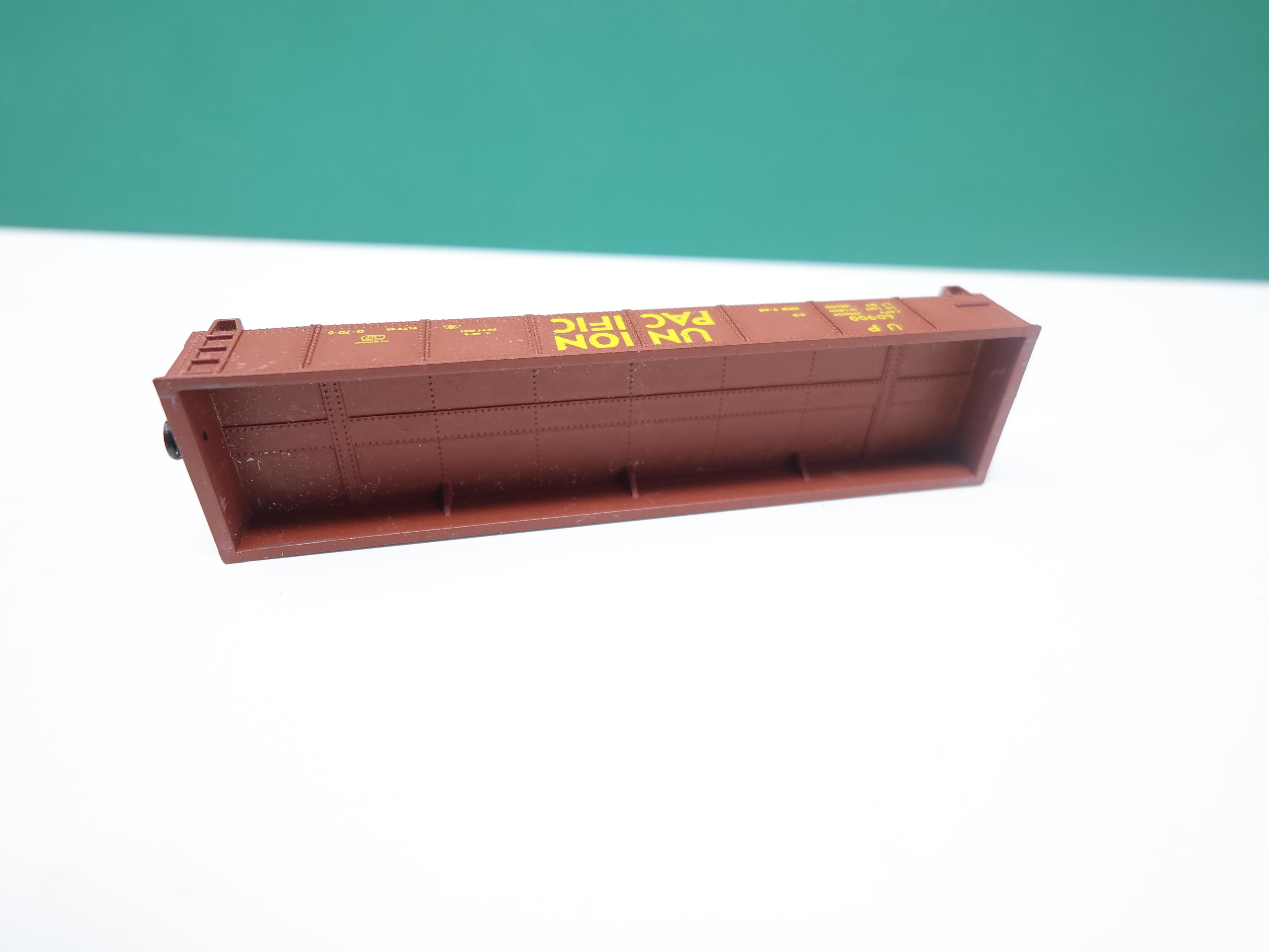 USED TRIX N Scale, Gondola, Union Pacific UP #60900, No Trucks