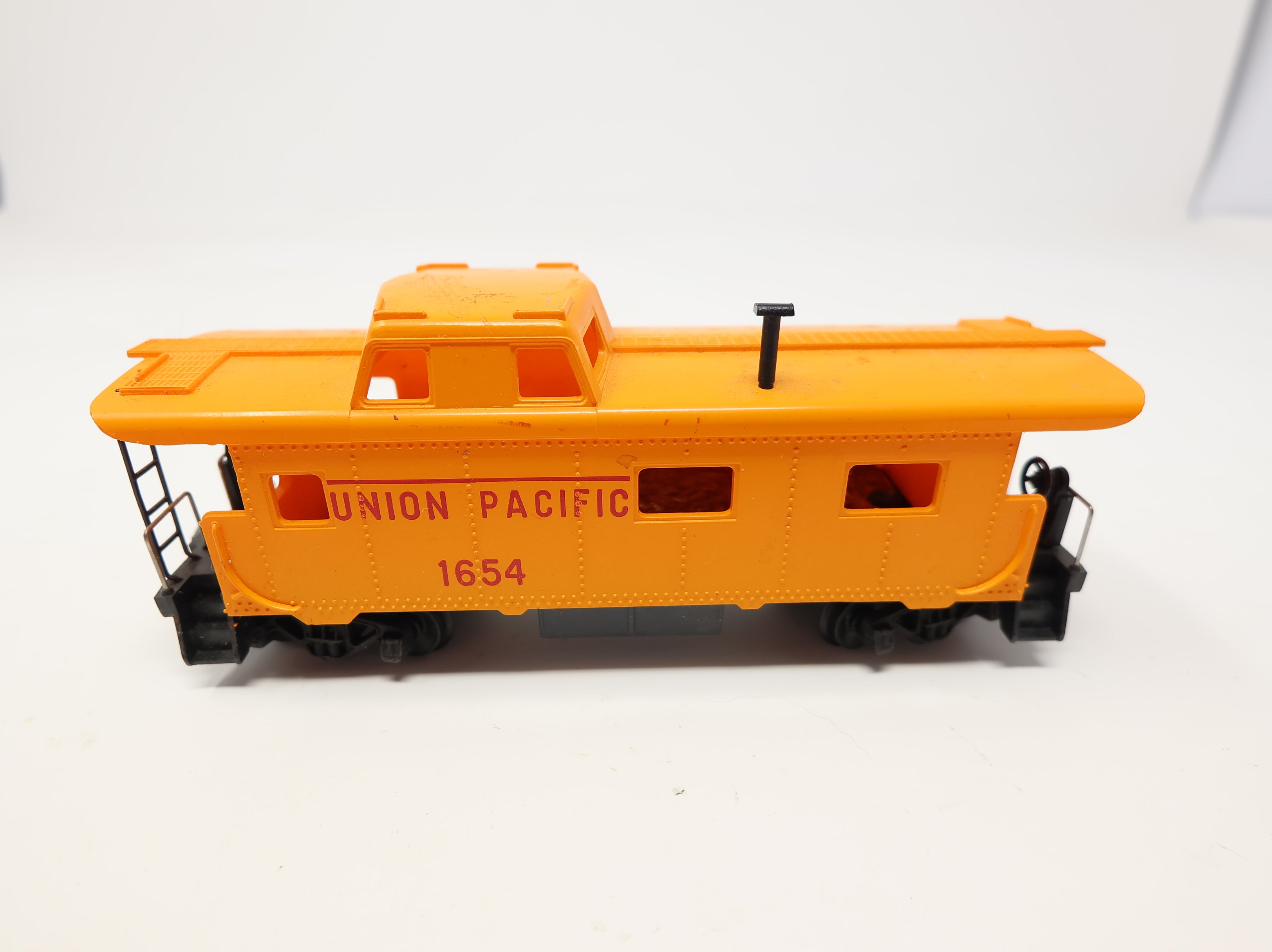 USED Mantua HO Scale Caboose Union Pacific UP #1654