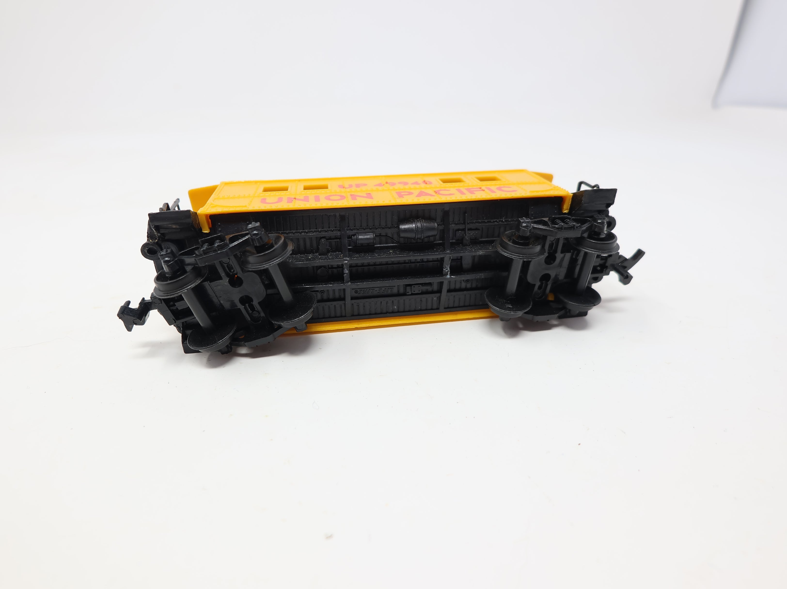 USED Life-Like HO Scale Caboose Union Pacific UP #49940