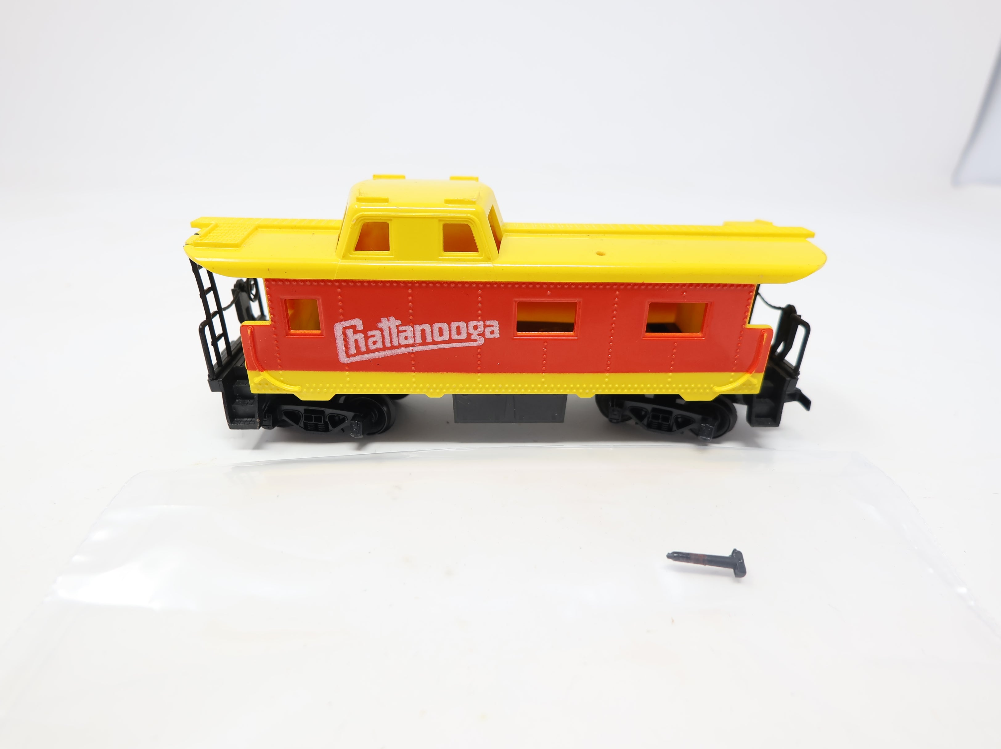 USED Tyco HO Scale Caboose Chattanooga