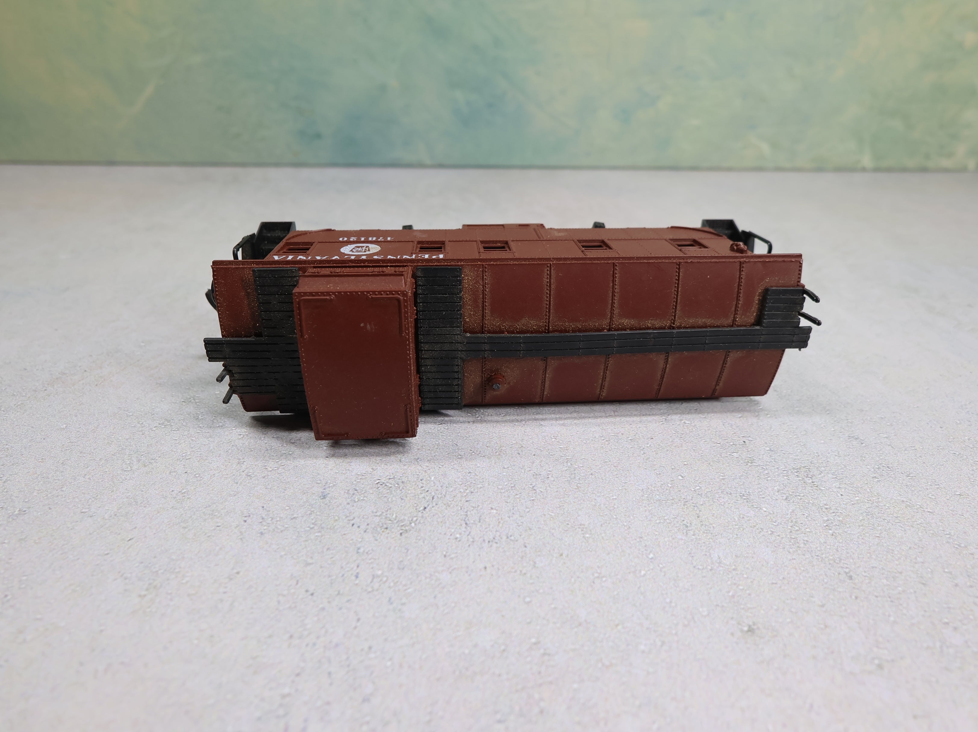 USED AHM HO Scale Caboose Pennsylvania #478120