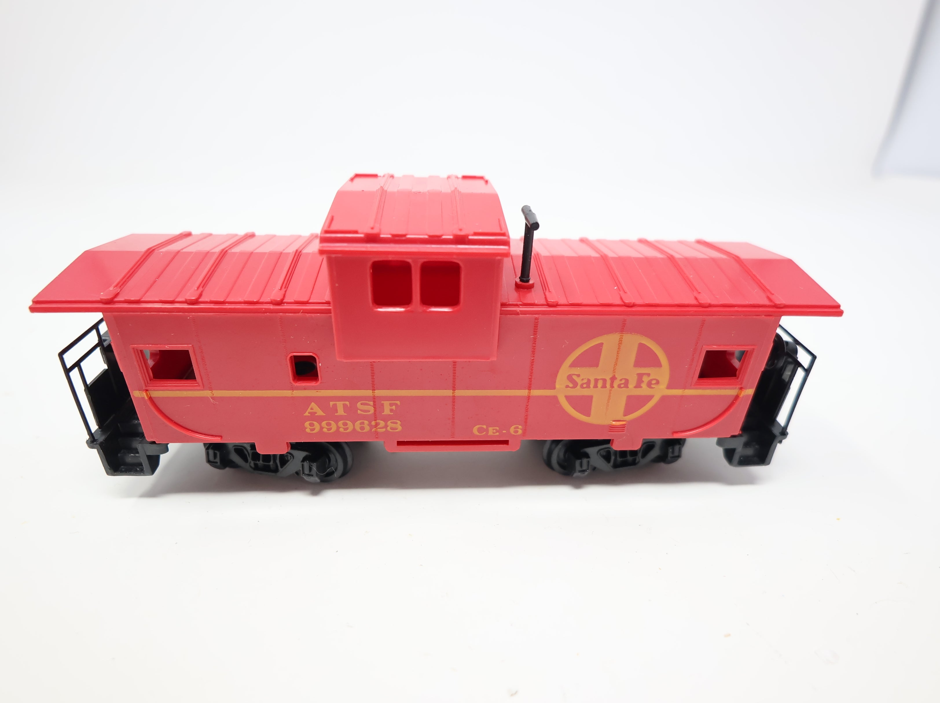 USED Bachmann HO Scale Caboose Santa Fe ATSF #999628