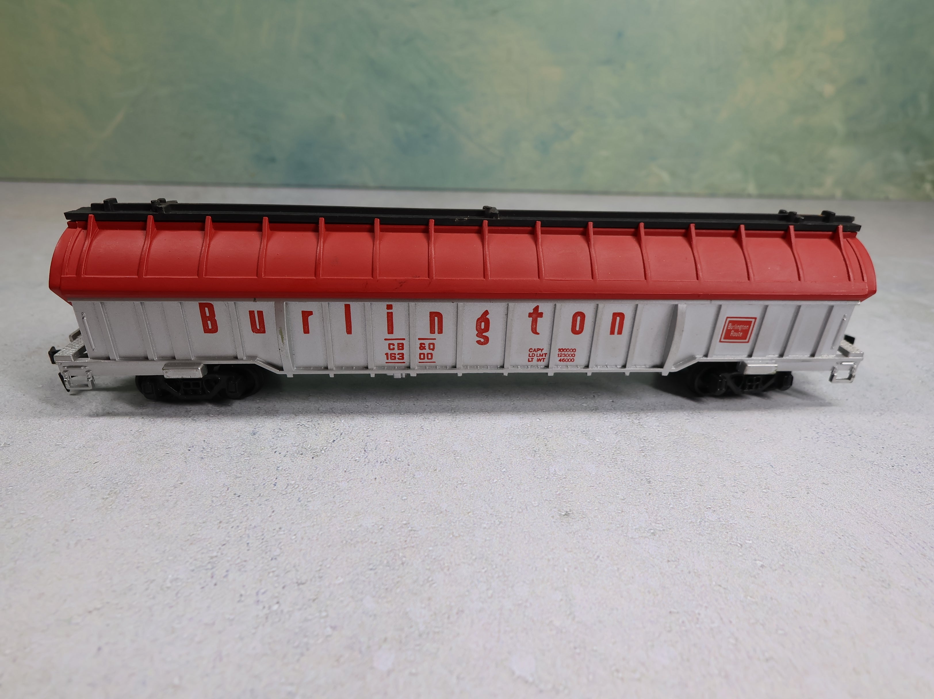 USED AHM HO Scale Coil Car Burlington CB&Q #16300 No Load