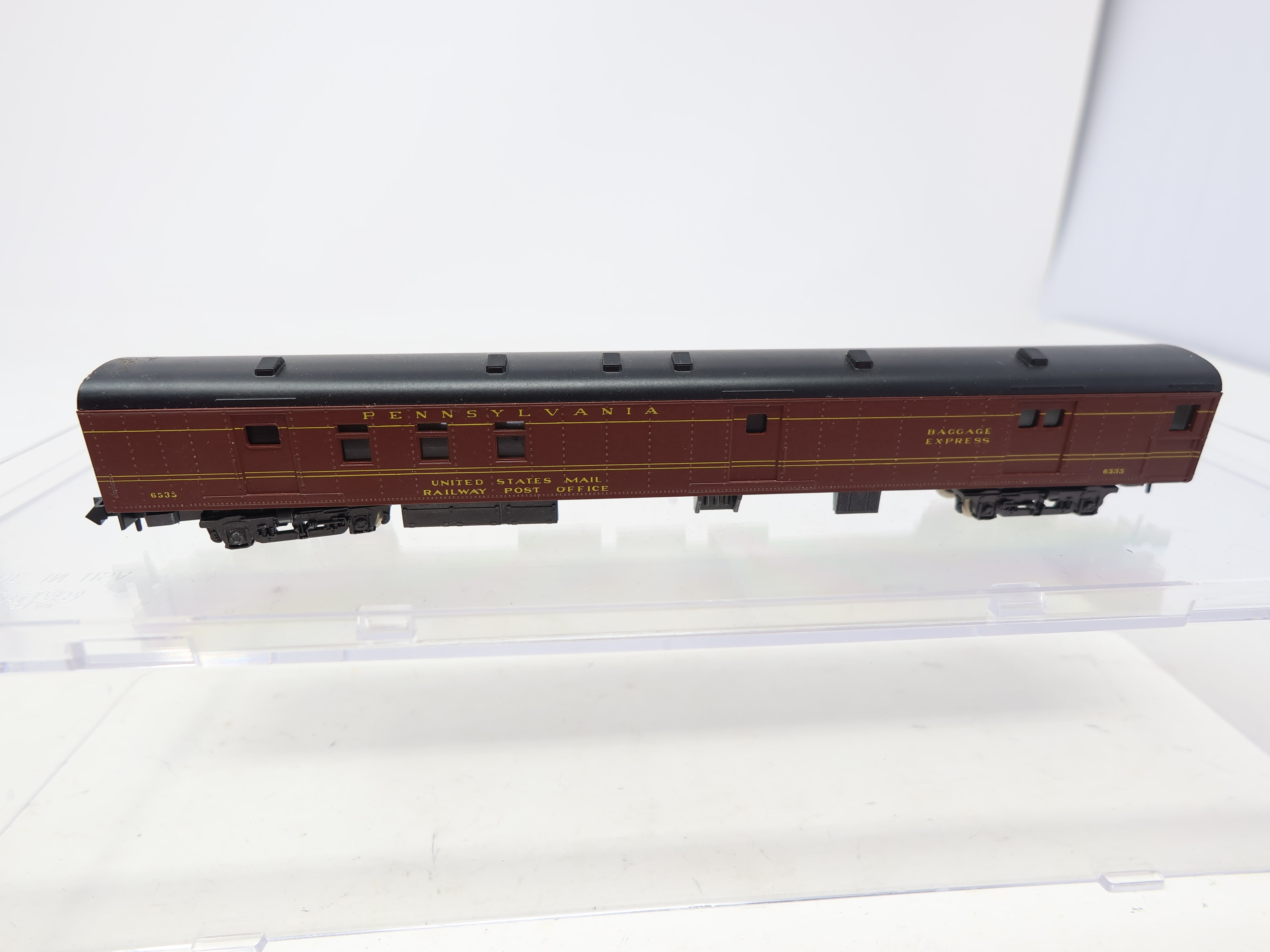 USED Rivarossi 5311 N Scale, Baggage RPO Passenger Car, Pennsylvania #6535