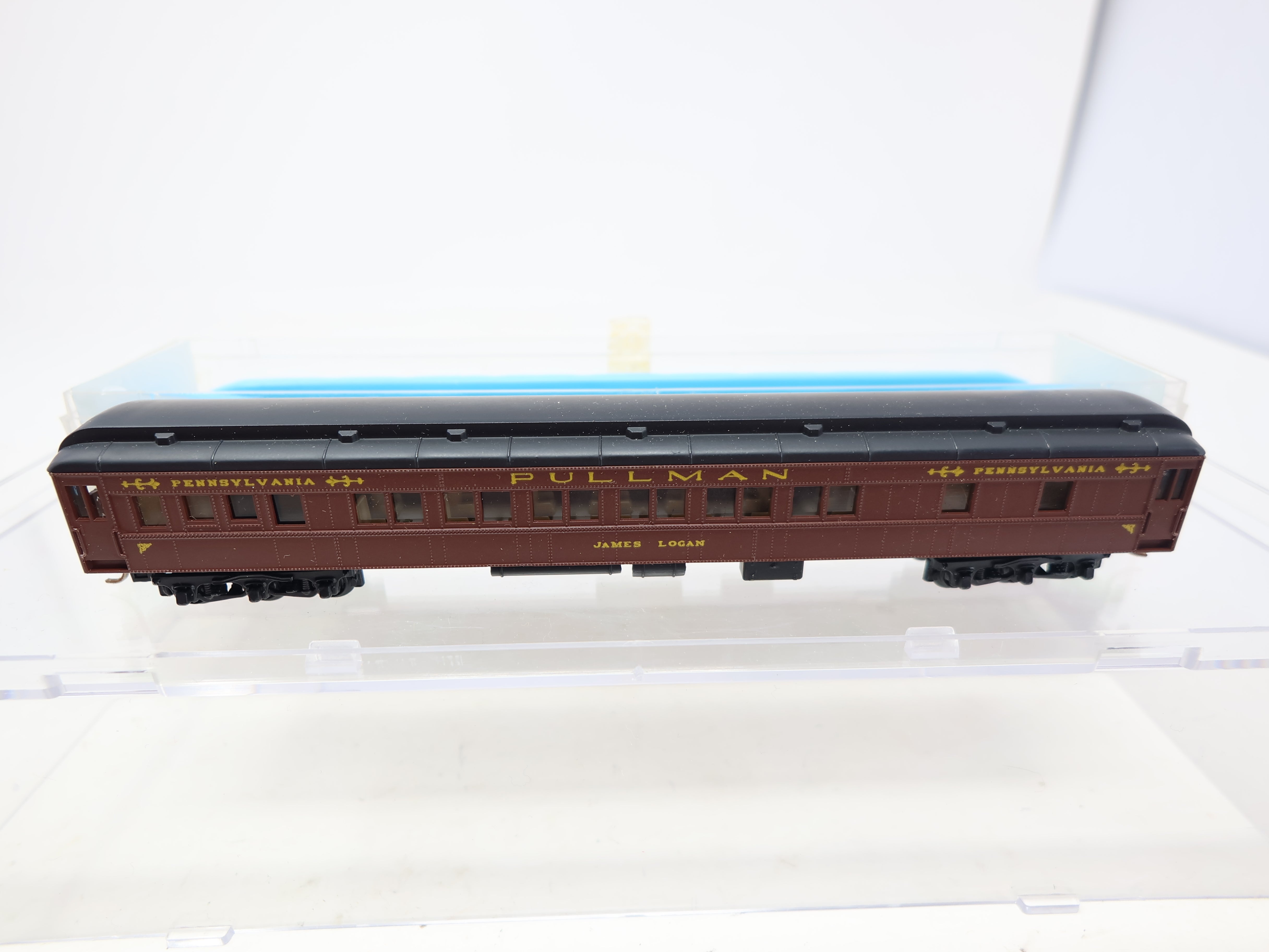 USED Rivarossi 9537 N Scale, Pullman Passenger Car, Pennsylvania , James Logan