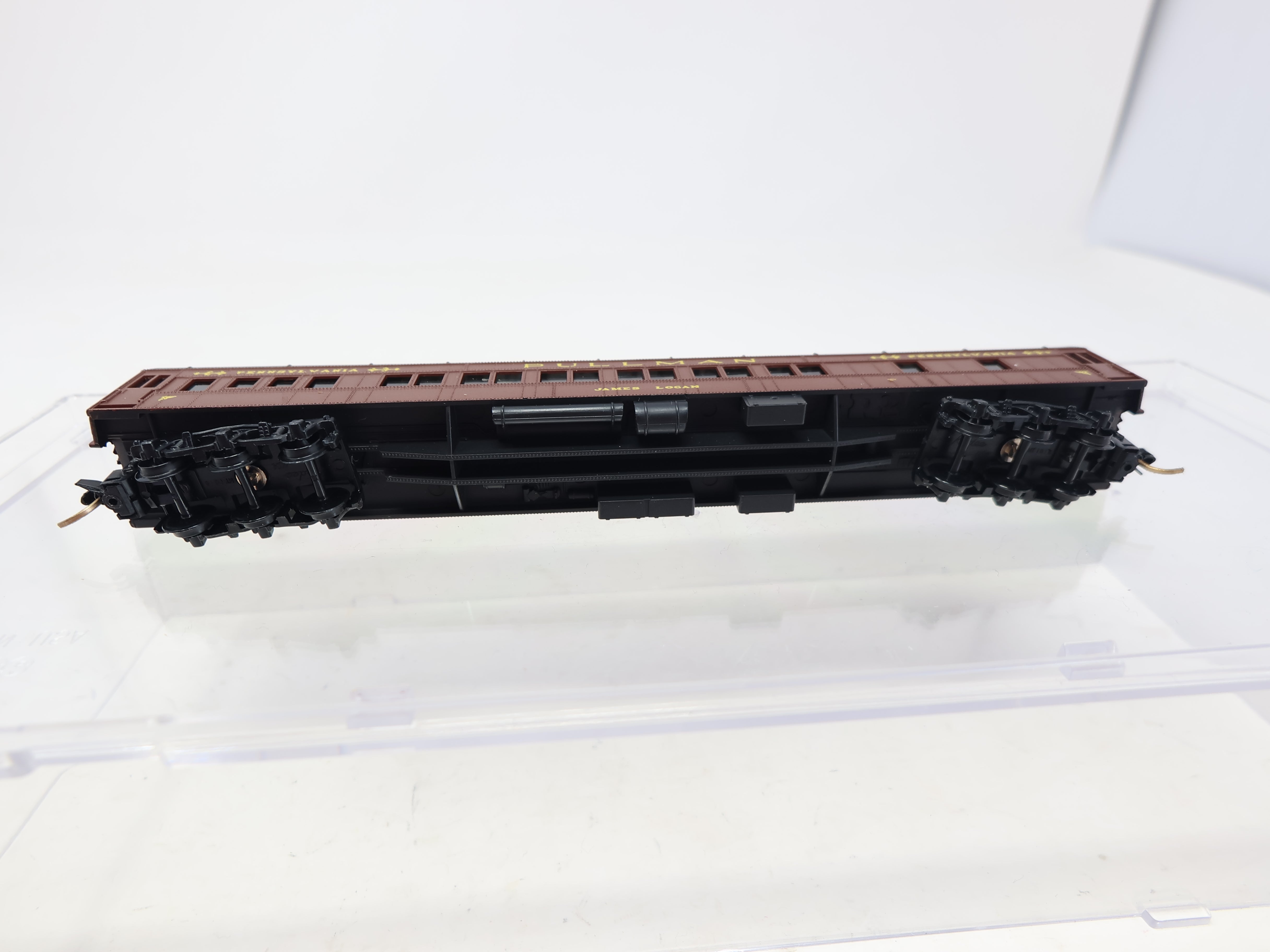 USED Rivarossi 9537 N Scale, Pullman Passenger Car, Pennsylvania , James Logan