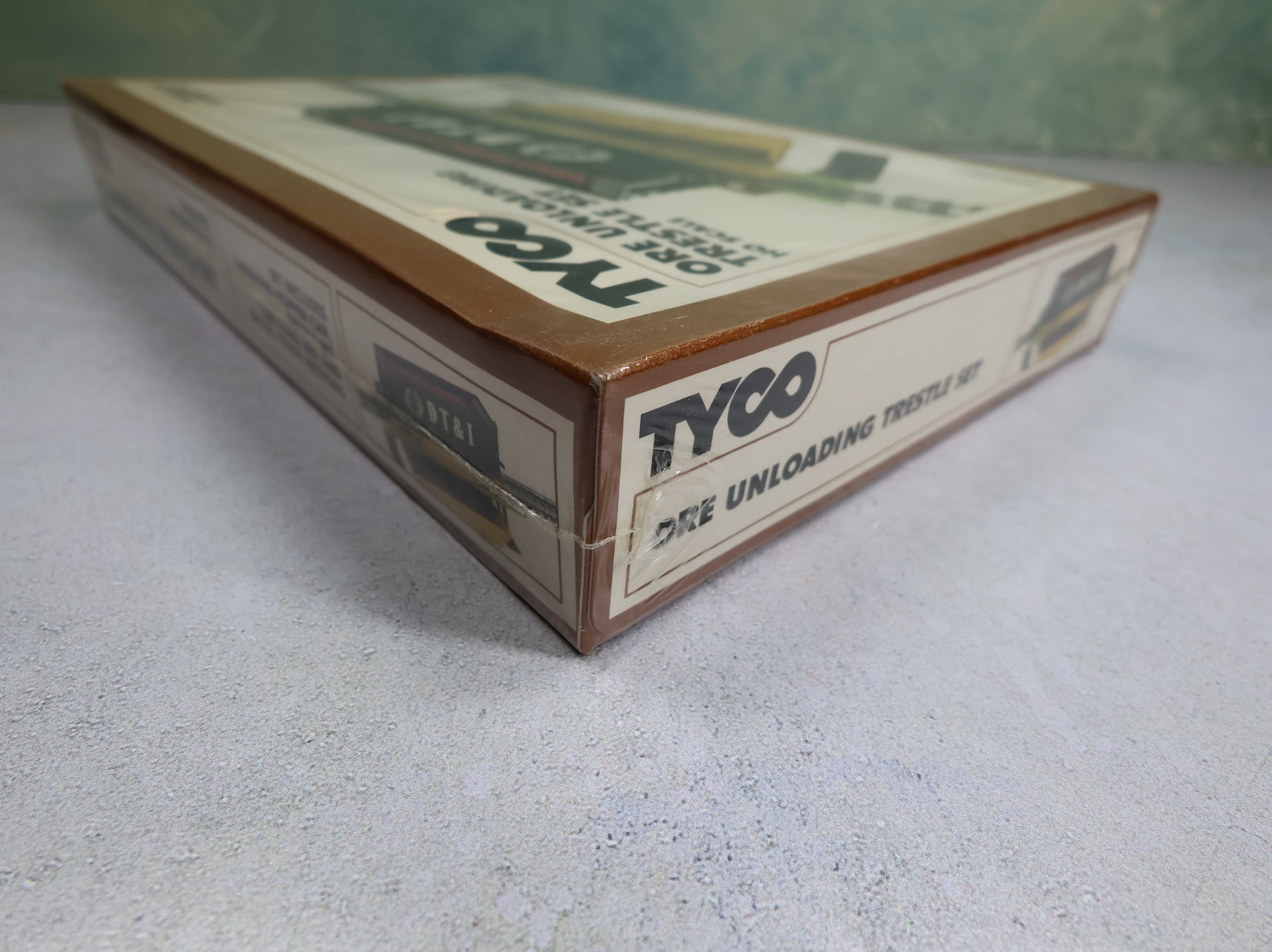 Tyco 868 HO Scale Ore Unloading Trestle Set Sealed