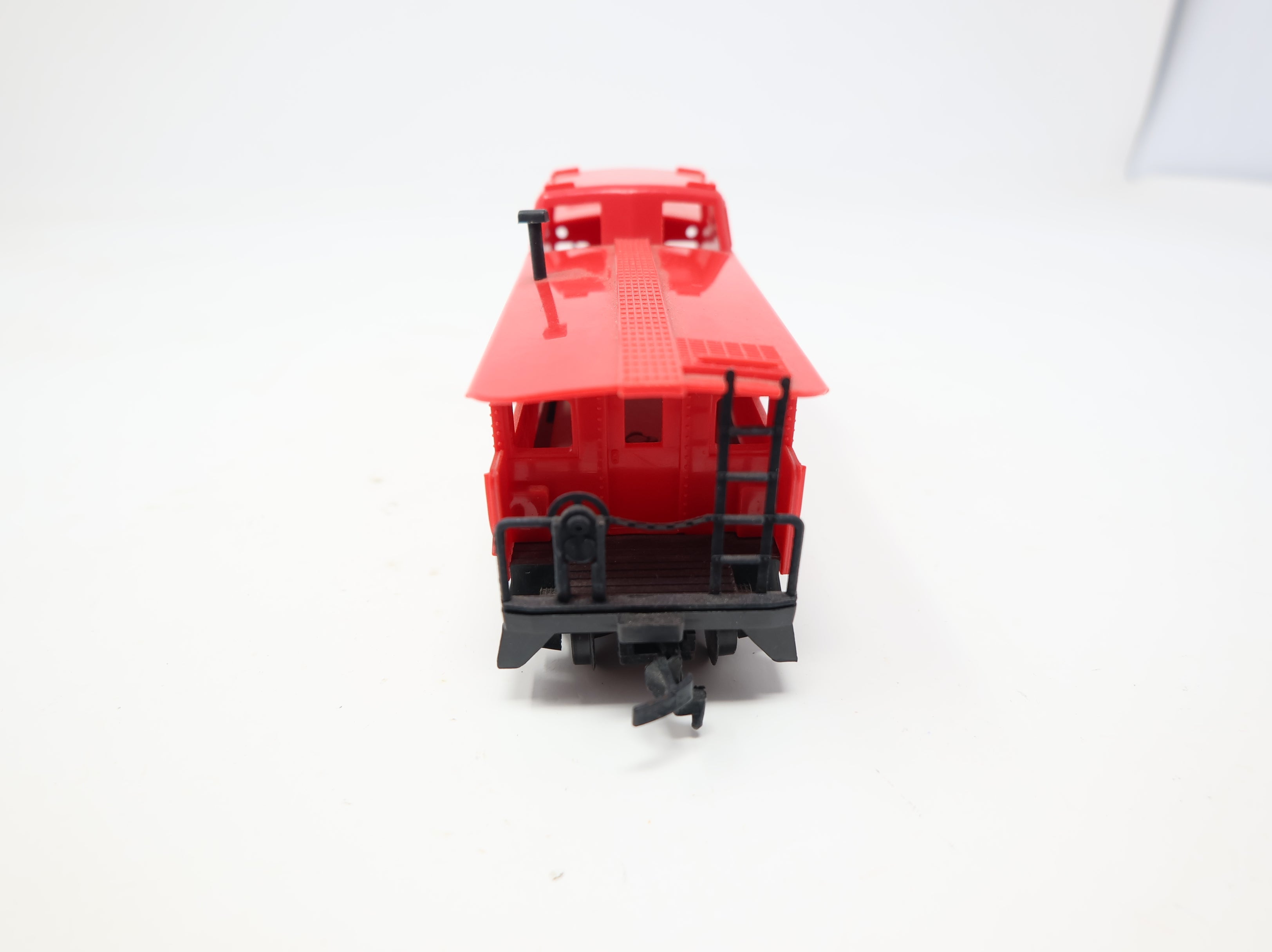 USED Tyco HO Scale Caboose #689